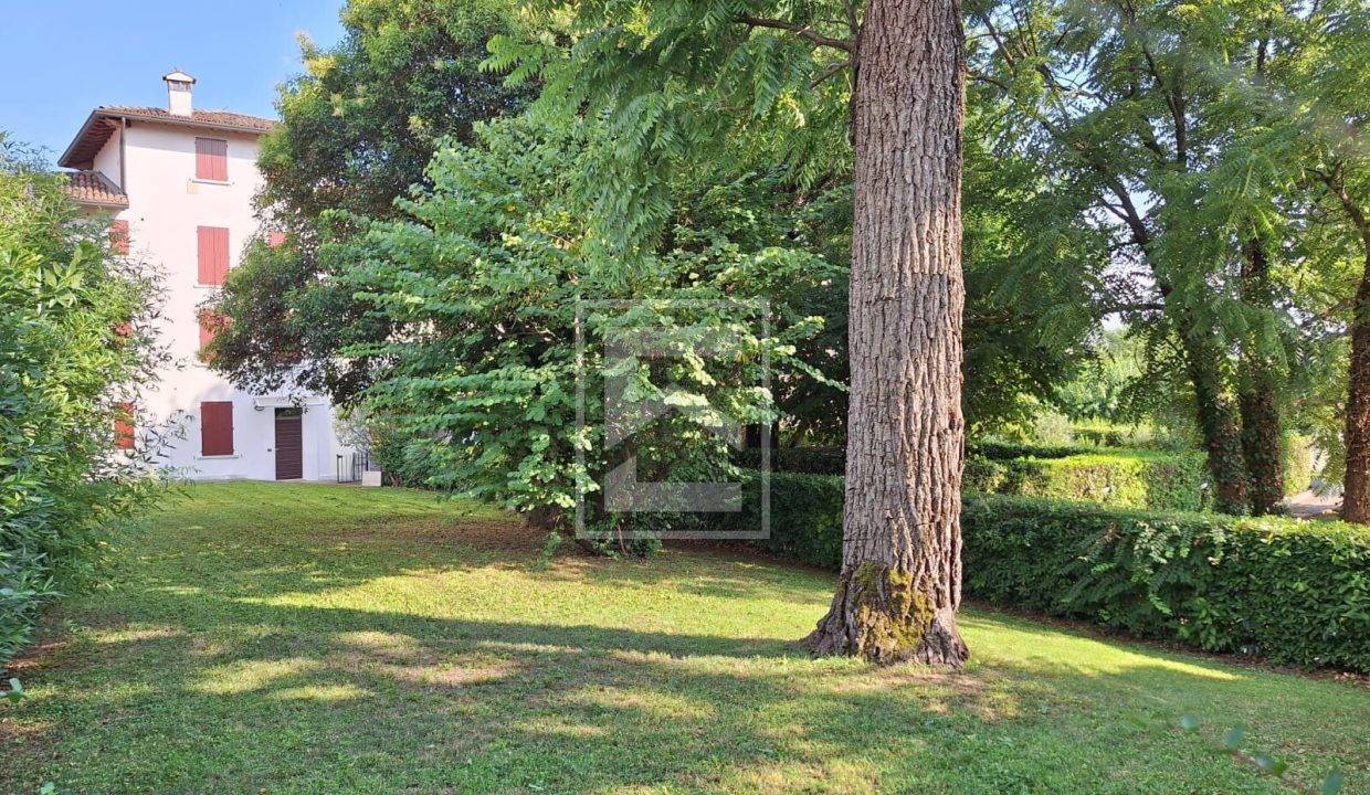 Appartamento in vendita a Desenzano del Garda, Vaccarolo