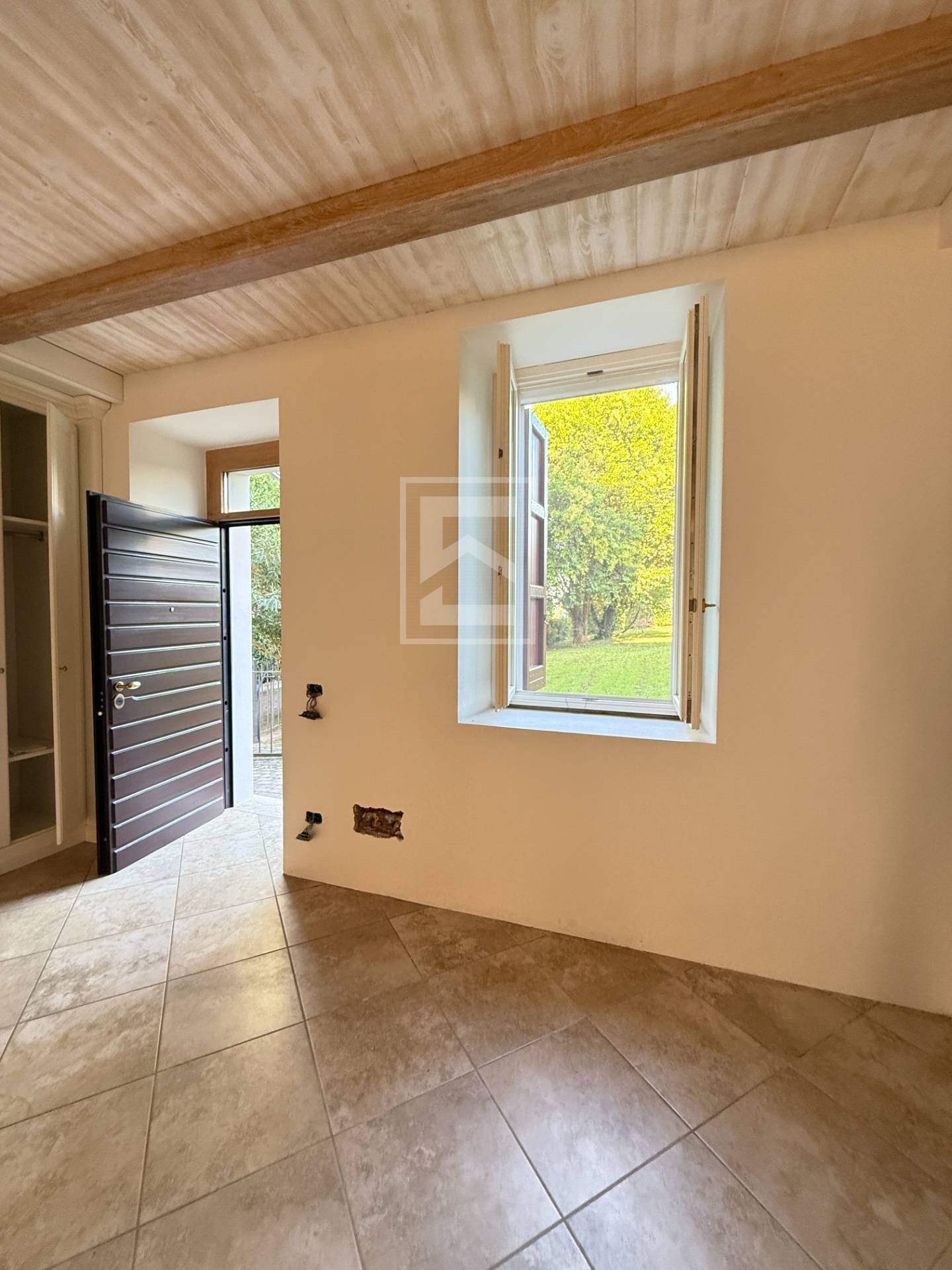 Appartamento in vendita a Desenzano del Garda, Vaccarolo