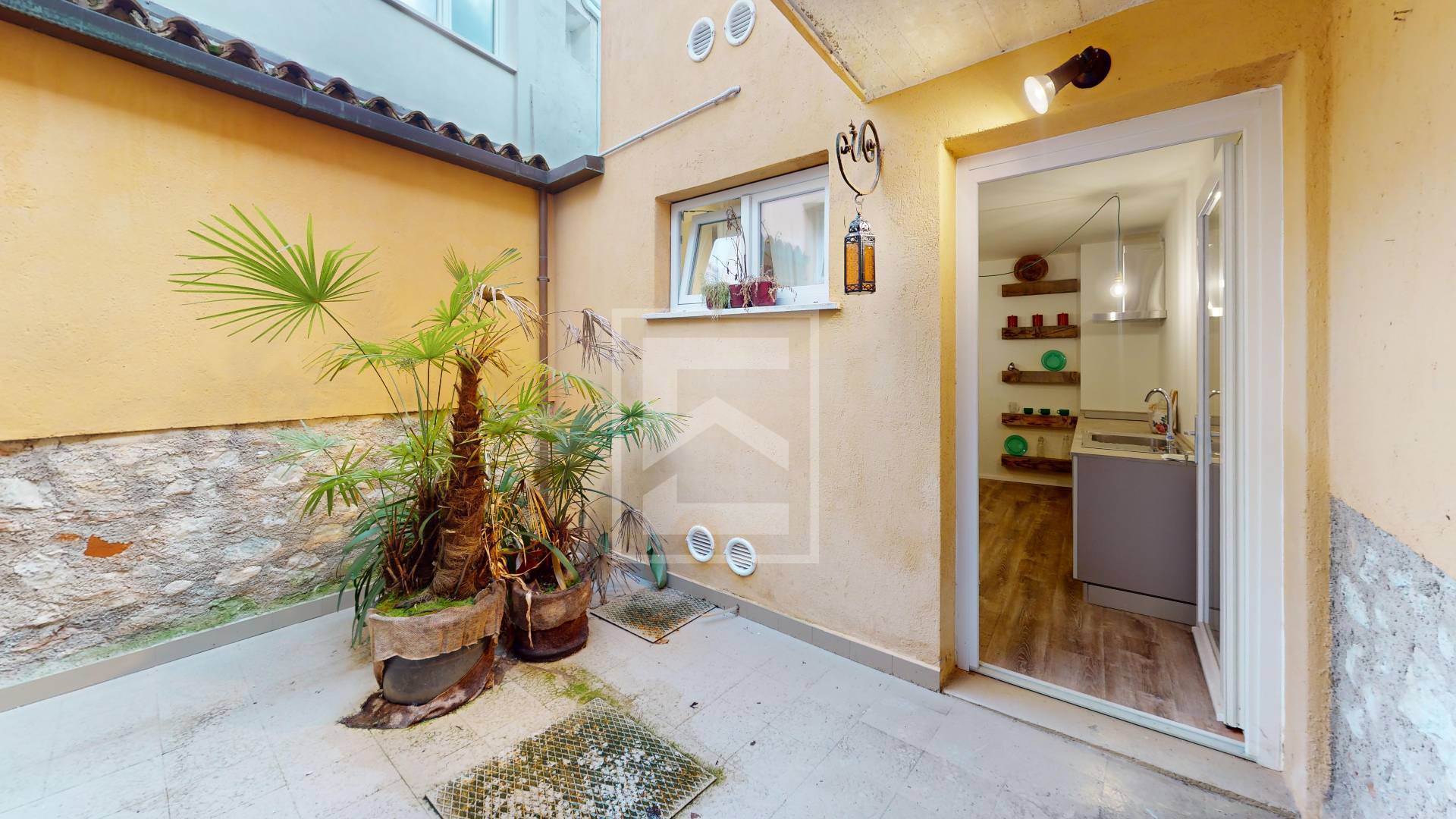 Casa Indipendente in vendita a Toscolano-Maderno, Maderno