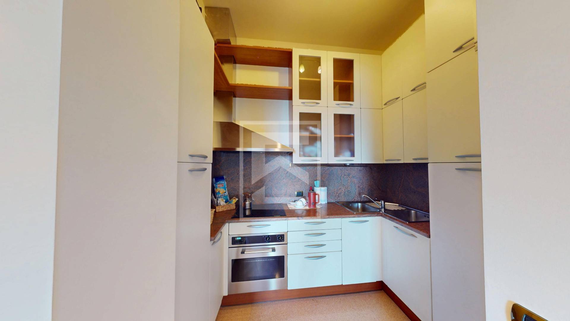 Appartamento in vendita a Gardone Riviera, Gardone Sotto