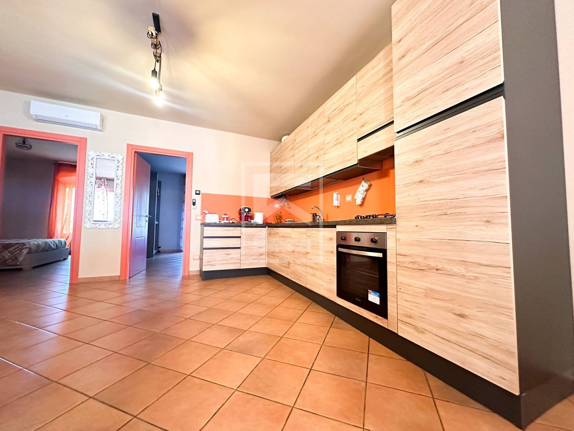 Appartamento in vendita a Desenzano del Garda, Vaccarolo