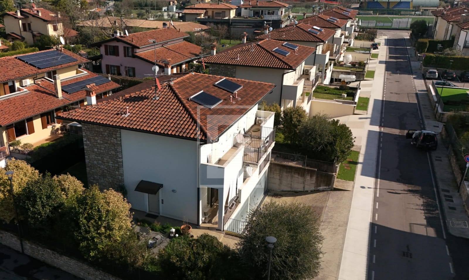 Villetta bifamiliare in vendita a Manerba del Garda, Solarolo