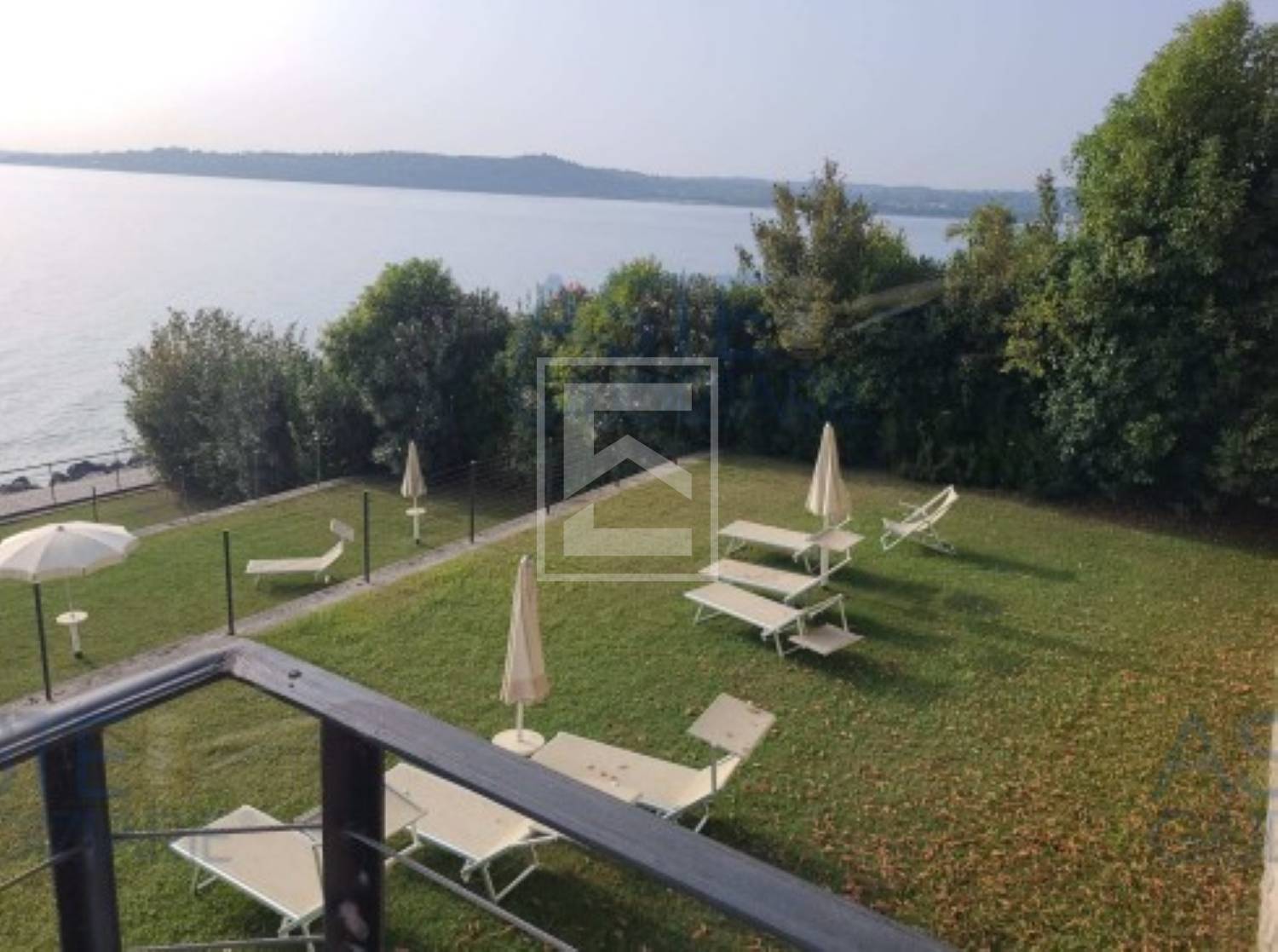 Appartamento in vendita a Padenghe sul Garda