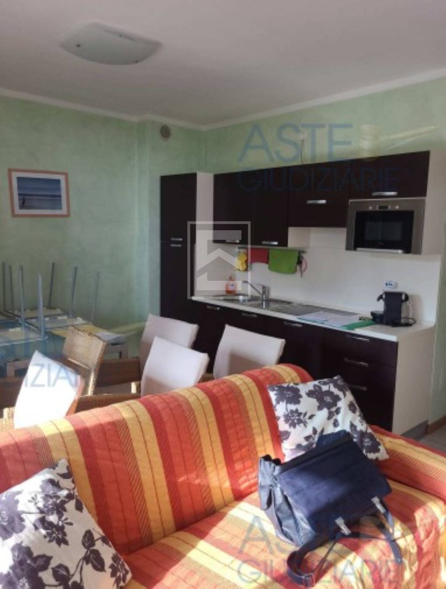 Appartamento in vendita a Padenghe sul Garda