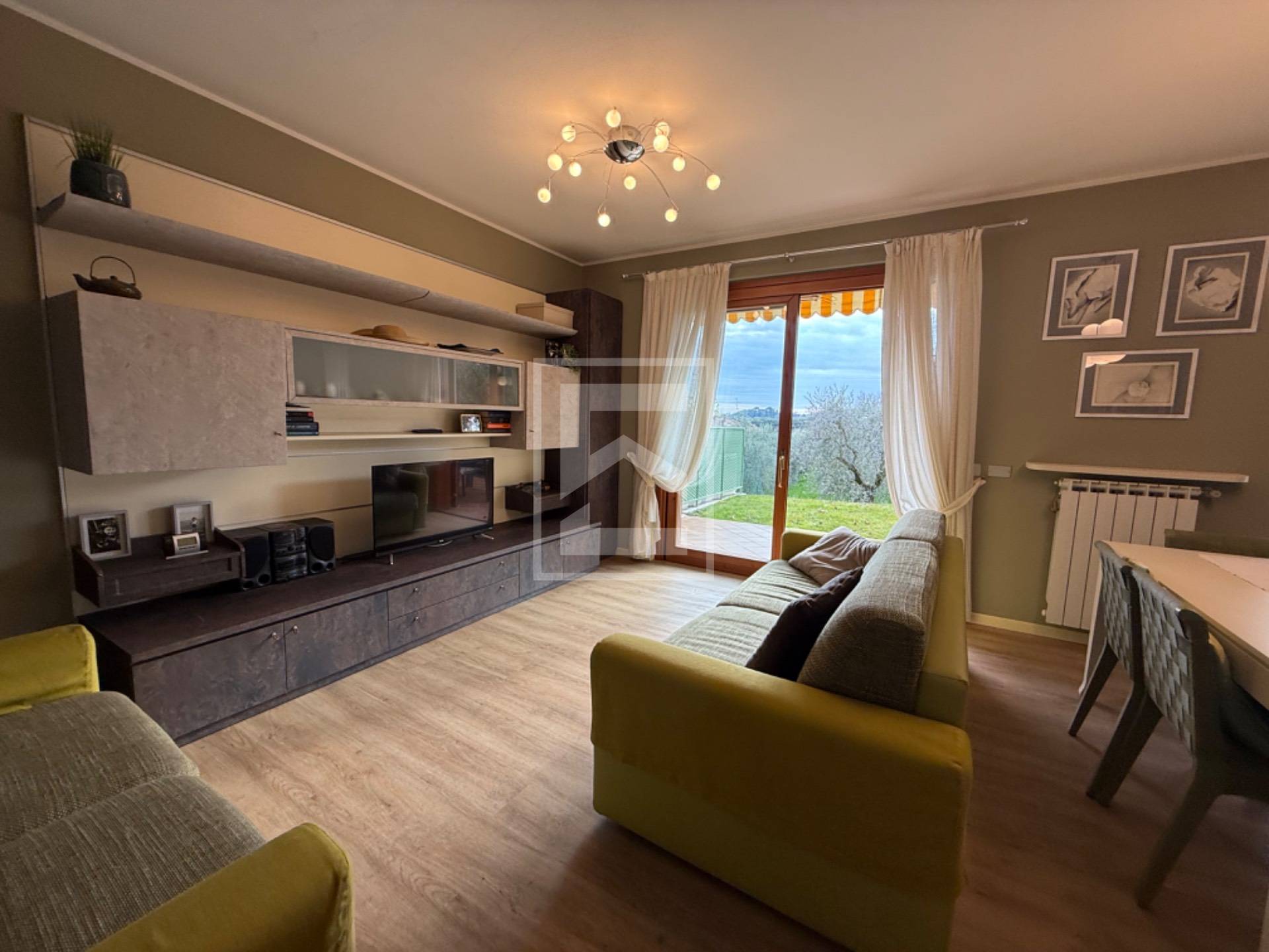 Villa a schiera in vendita a Polpenazze del Garda