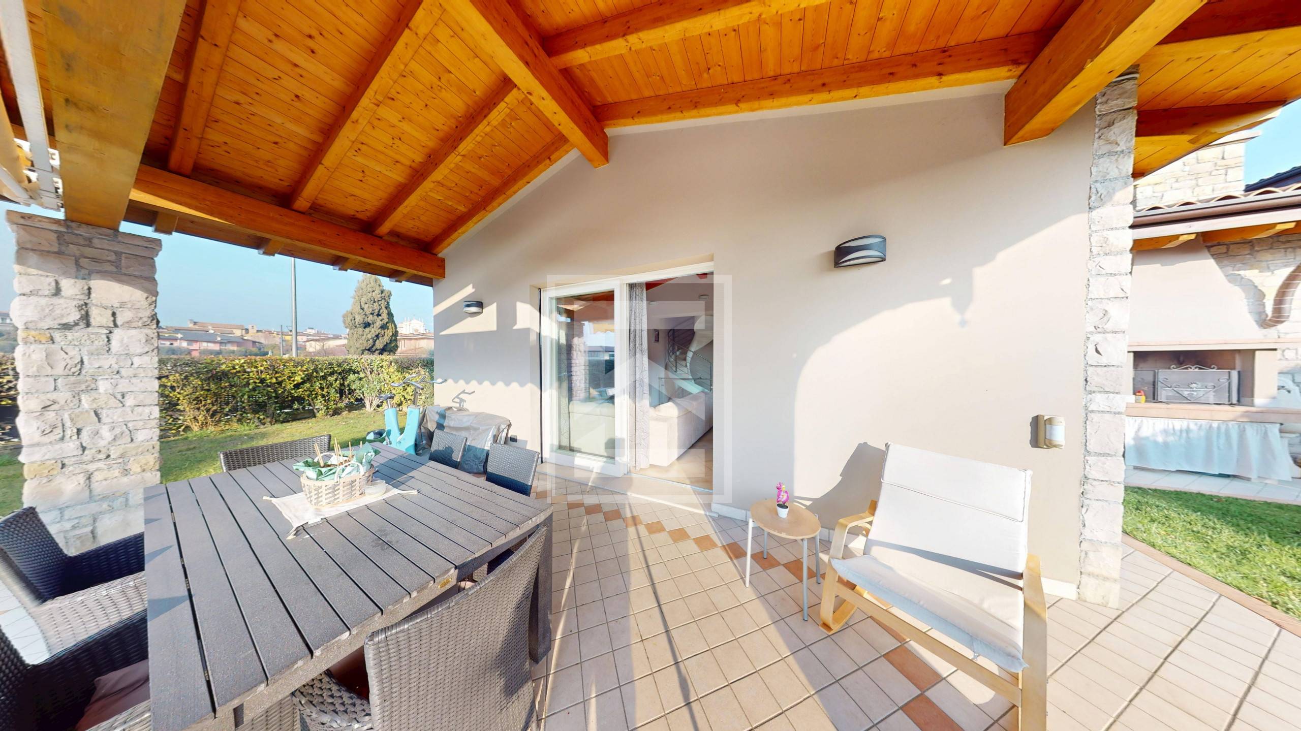 Villa singola in vendita a Manerba del Garda, Solarolo