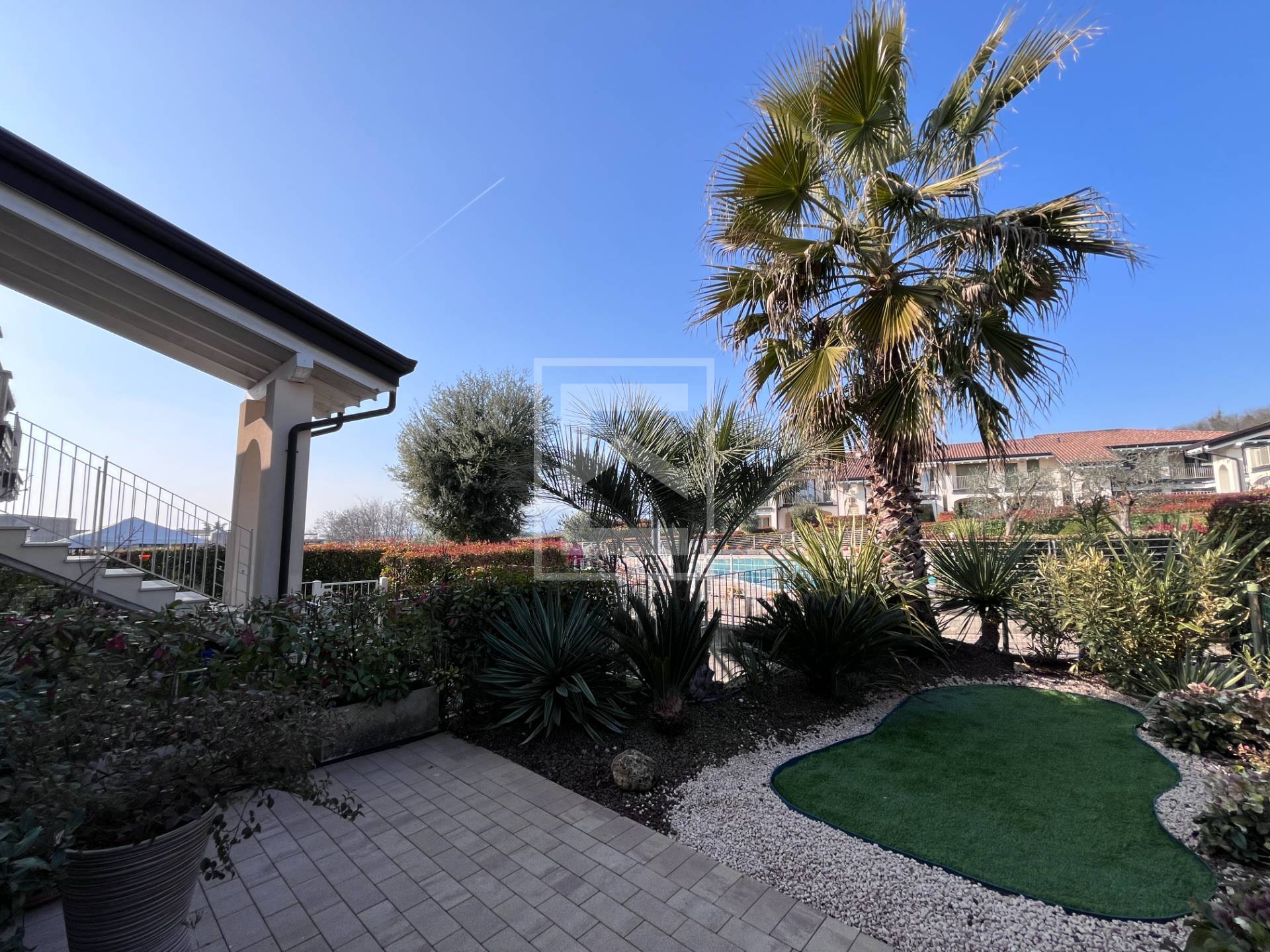 Villa a schiera in vendita a Lonato del Garda, Sedena