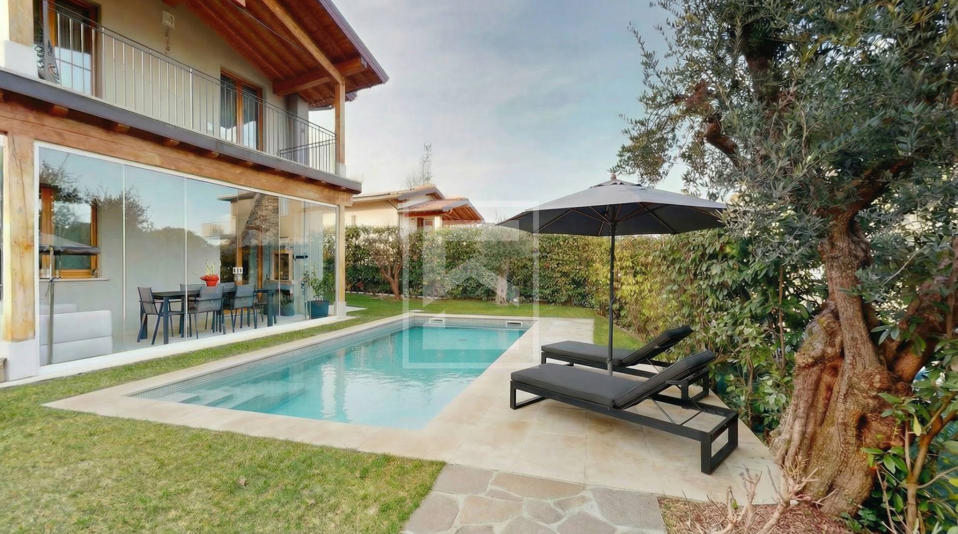 Villa singola in vendita a Soiano del Lago