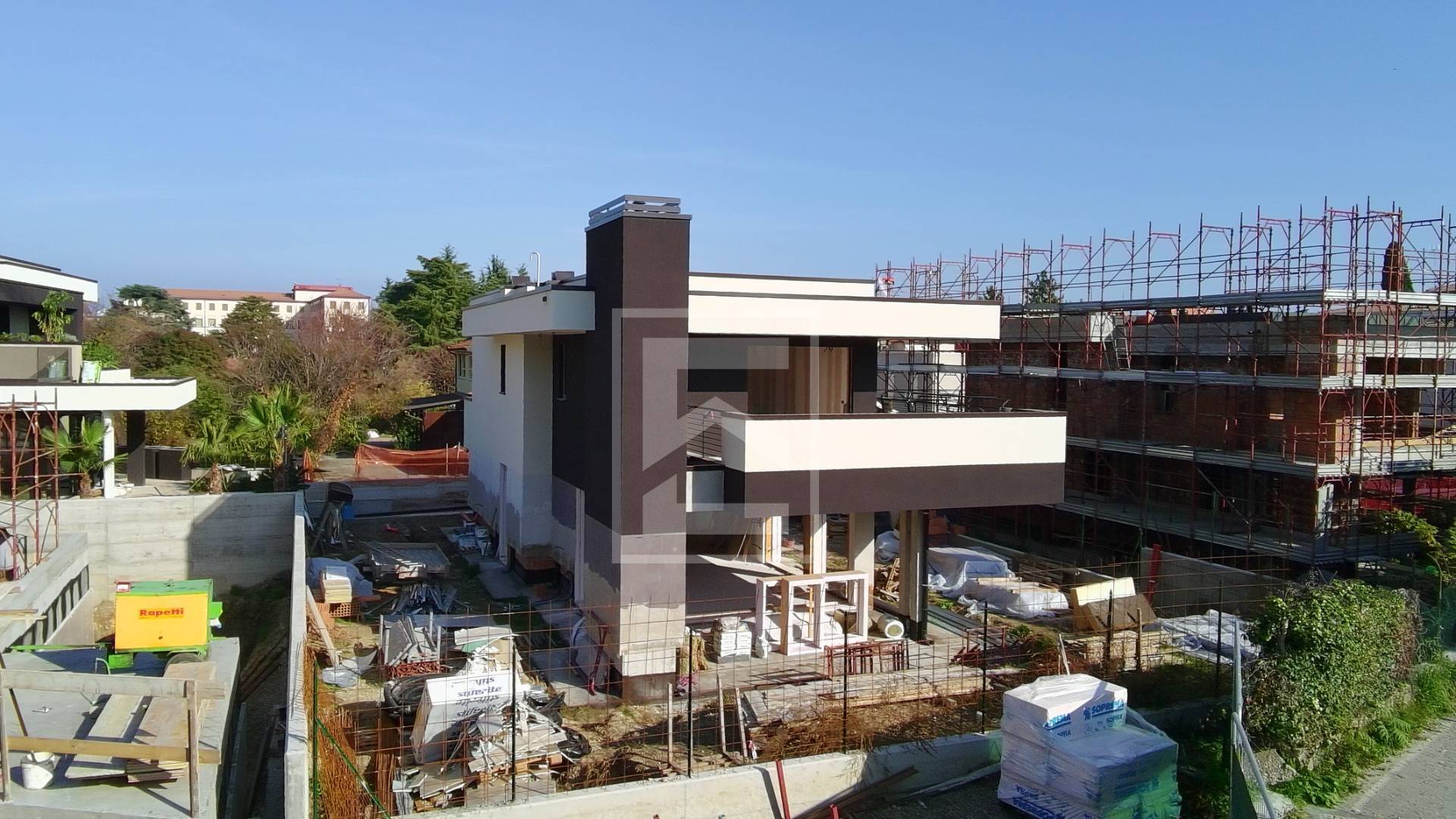 Villa singola in vendita a Desenzano del Garda