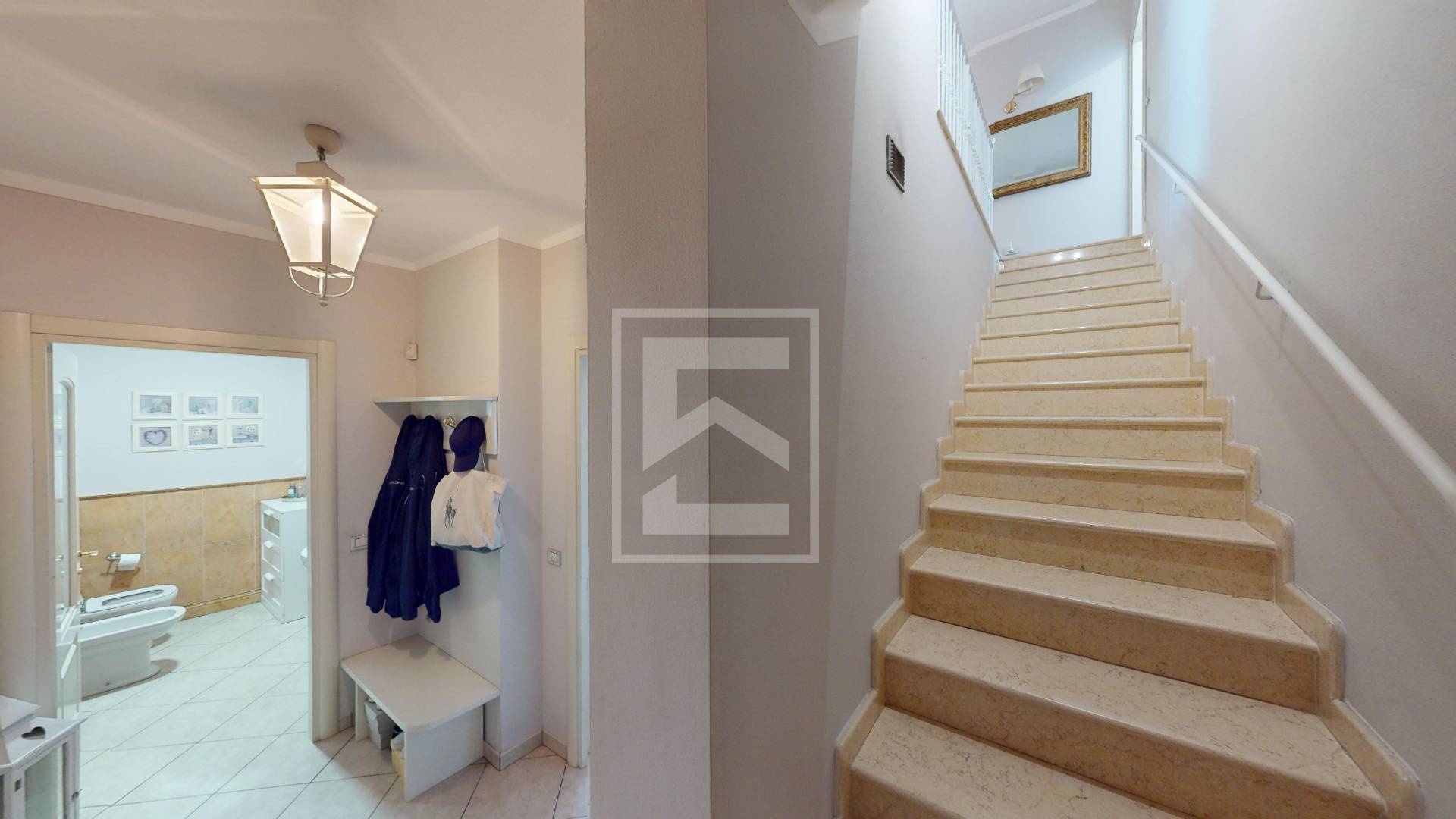 Villa singola in vendita a Desenzano del Garda