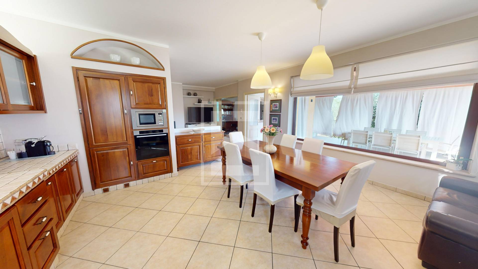 Villa singola in vendita a Desenzano del Garda