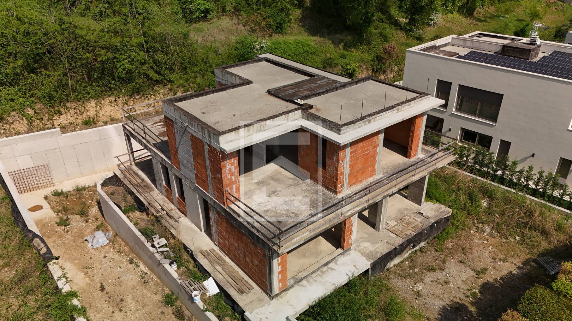 Villa singola in vendita a Padenghe sul Garda