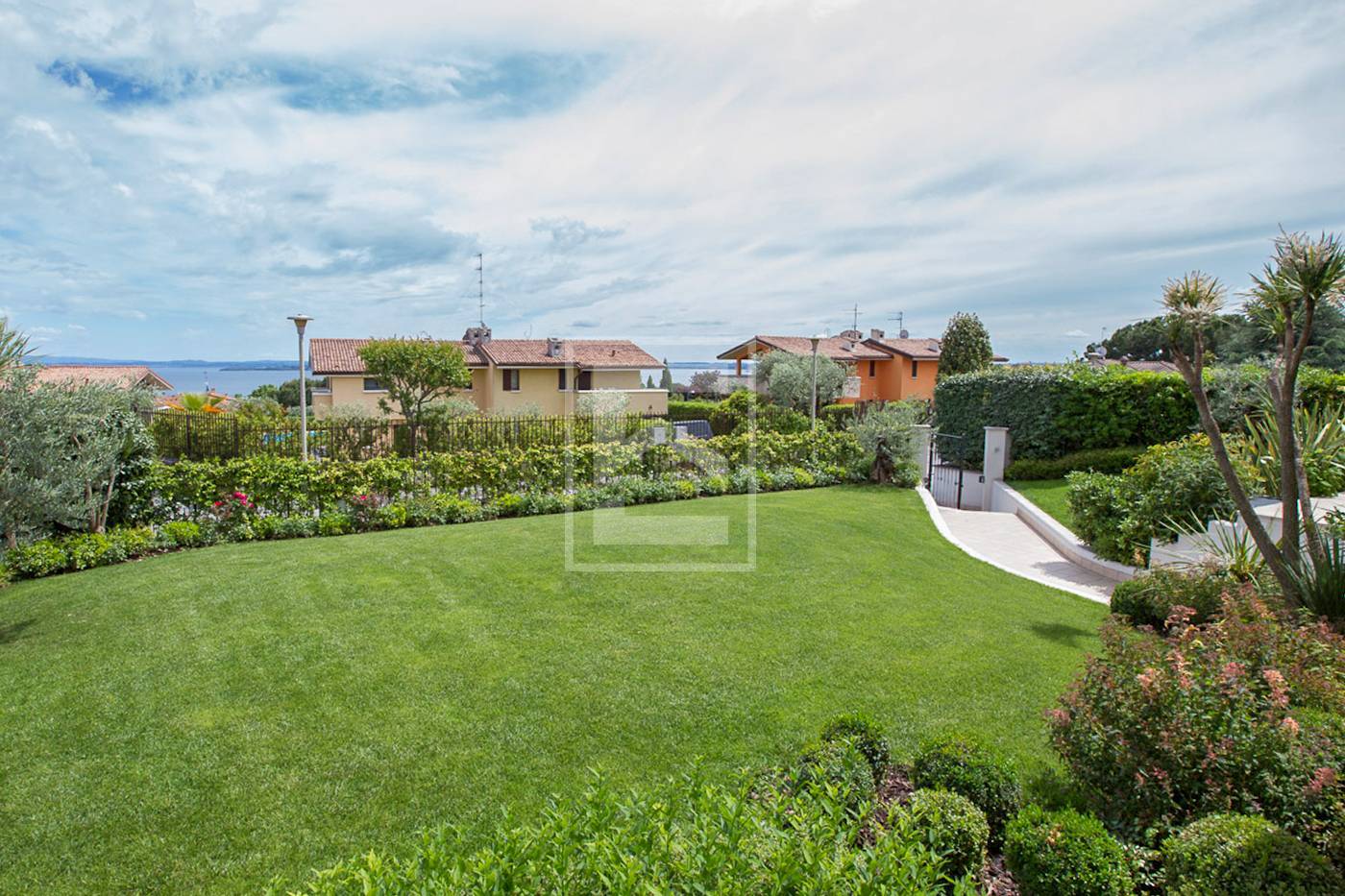 Appartamento in vendita a Padenghe sul Garda