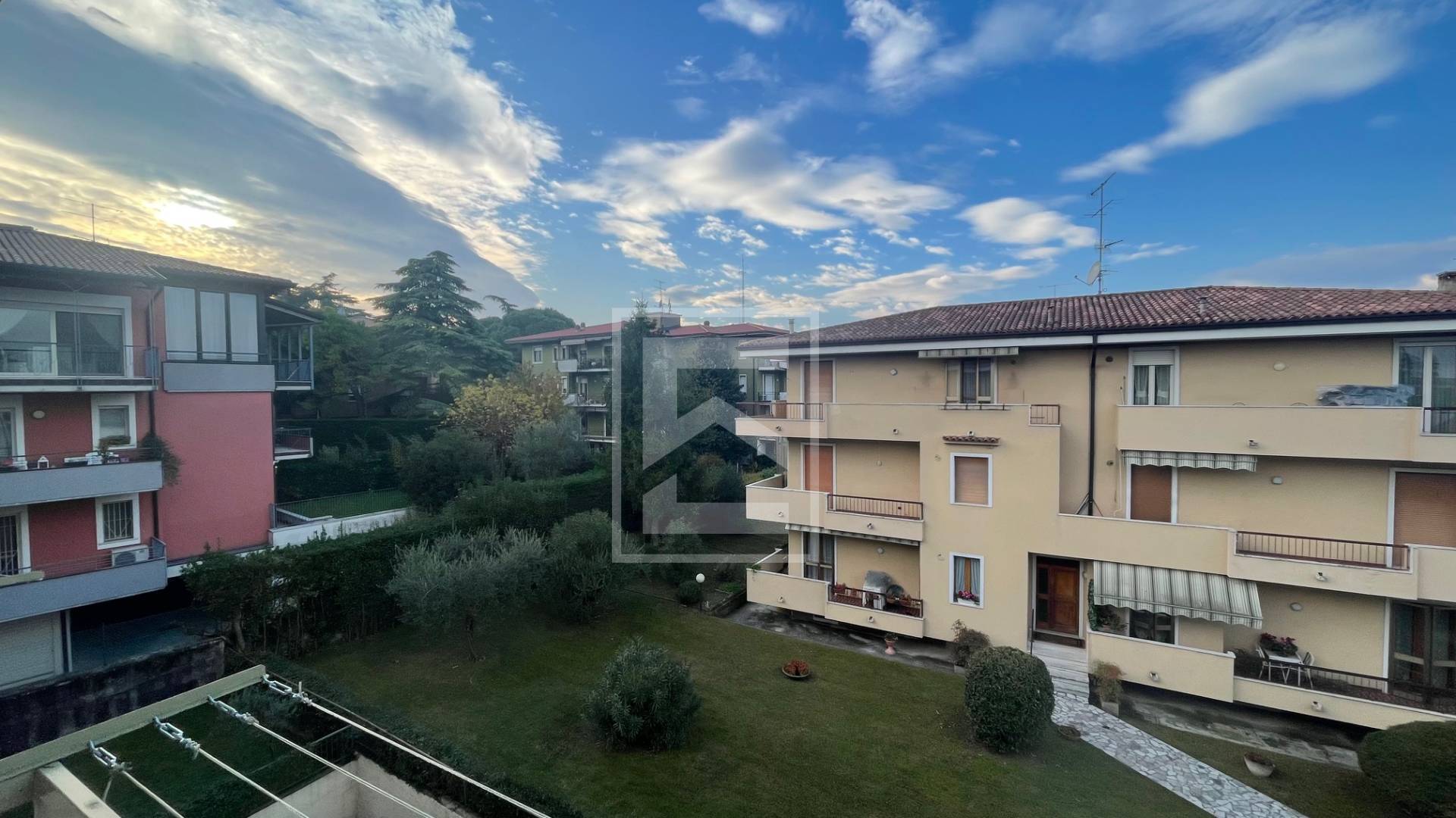 Appartamento in vendita a Desenzano del Garda, Desenzano del Garda