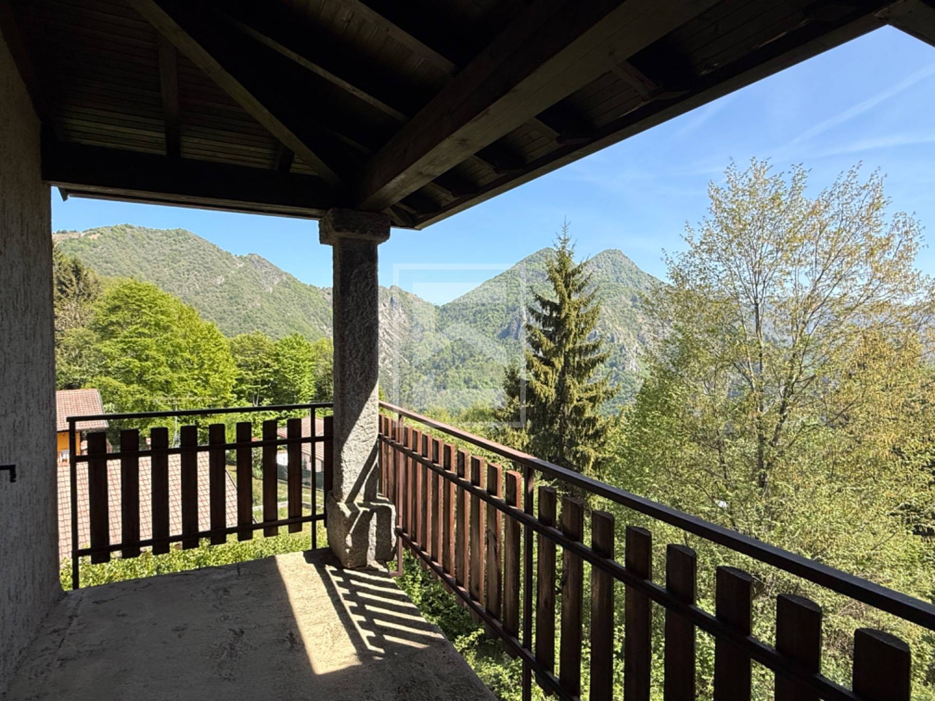 Villa o villino in vendita a Treviso Bresciano, Fobbia