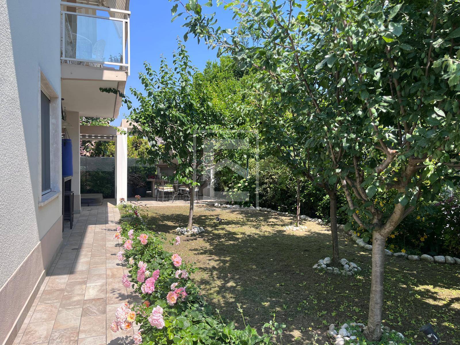 Villa singola in vendita a Desenzano del Garda, Desenzano del Garda