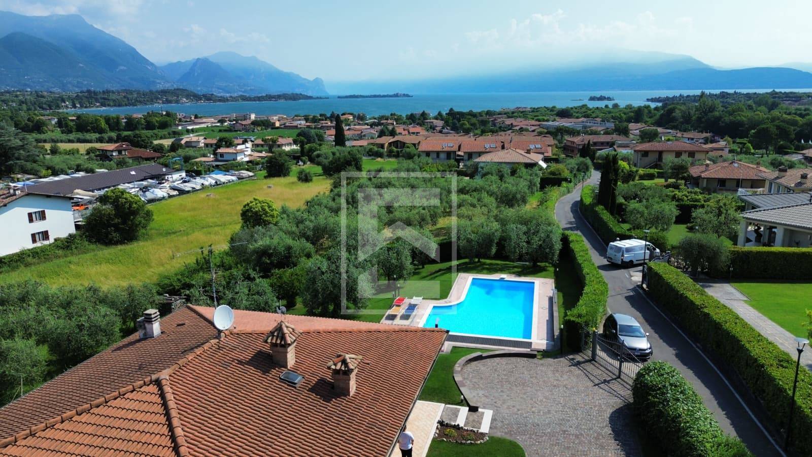 Villa singola in vendita a Manerba del Garda, Pieve