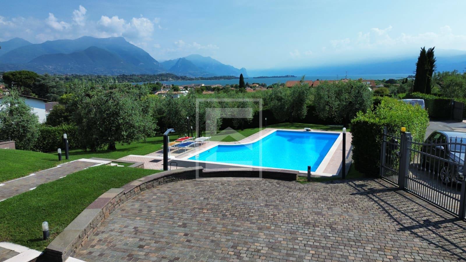 Villa singola in vendita a Manerba del Garda, Pieve