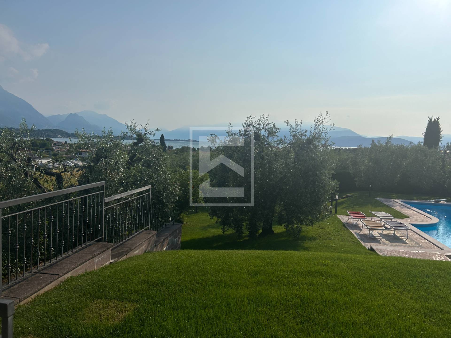 Villa singola in vendita a Manerba del Garda, Pieve
