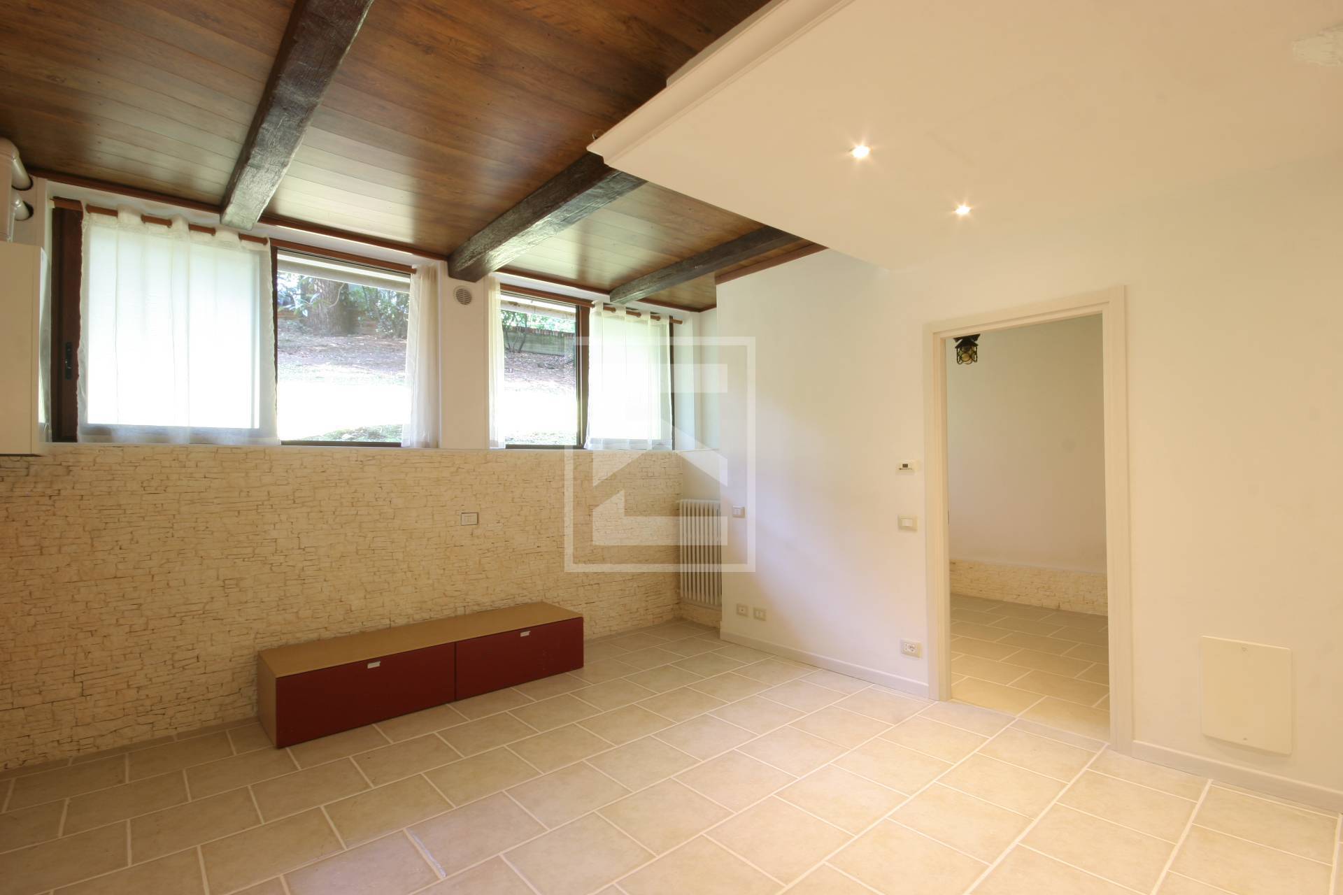 Appartamento in vendita a Gardone Riviera