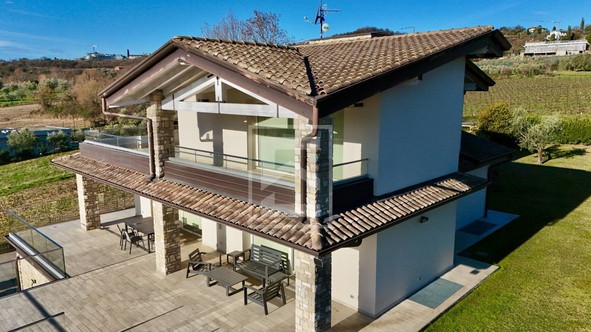 Villa singola in vendita a Moniga del Garda