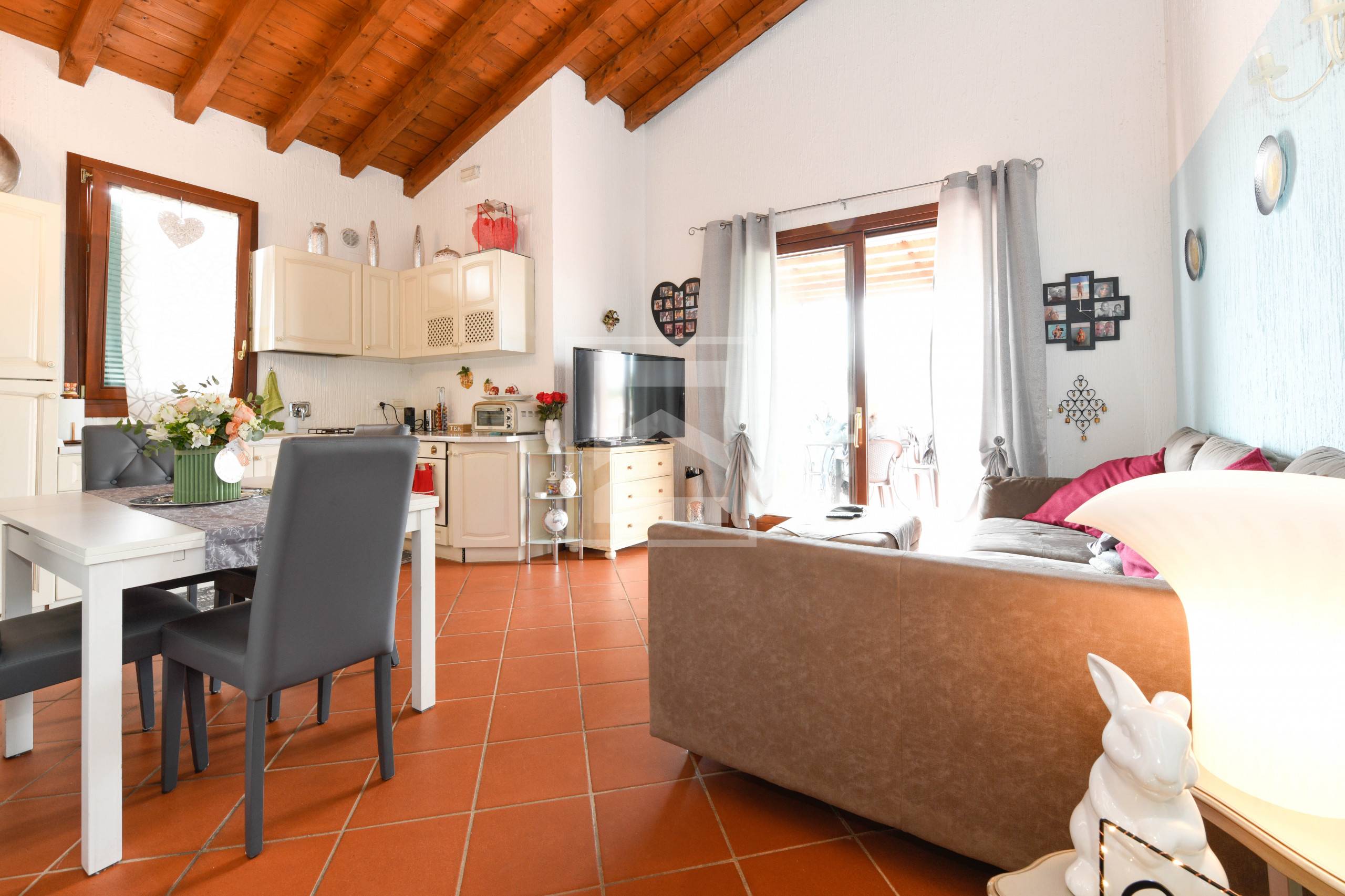 Appartamento in vendita a Peschiera del Garda, San Benedetto di Lugana