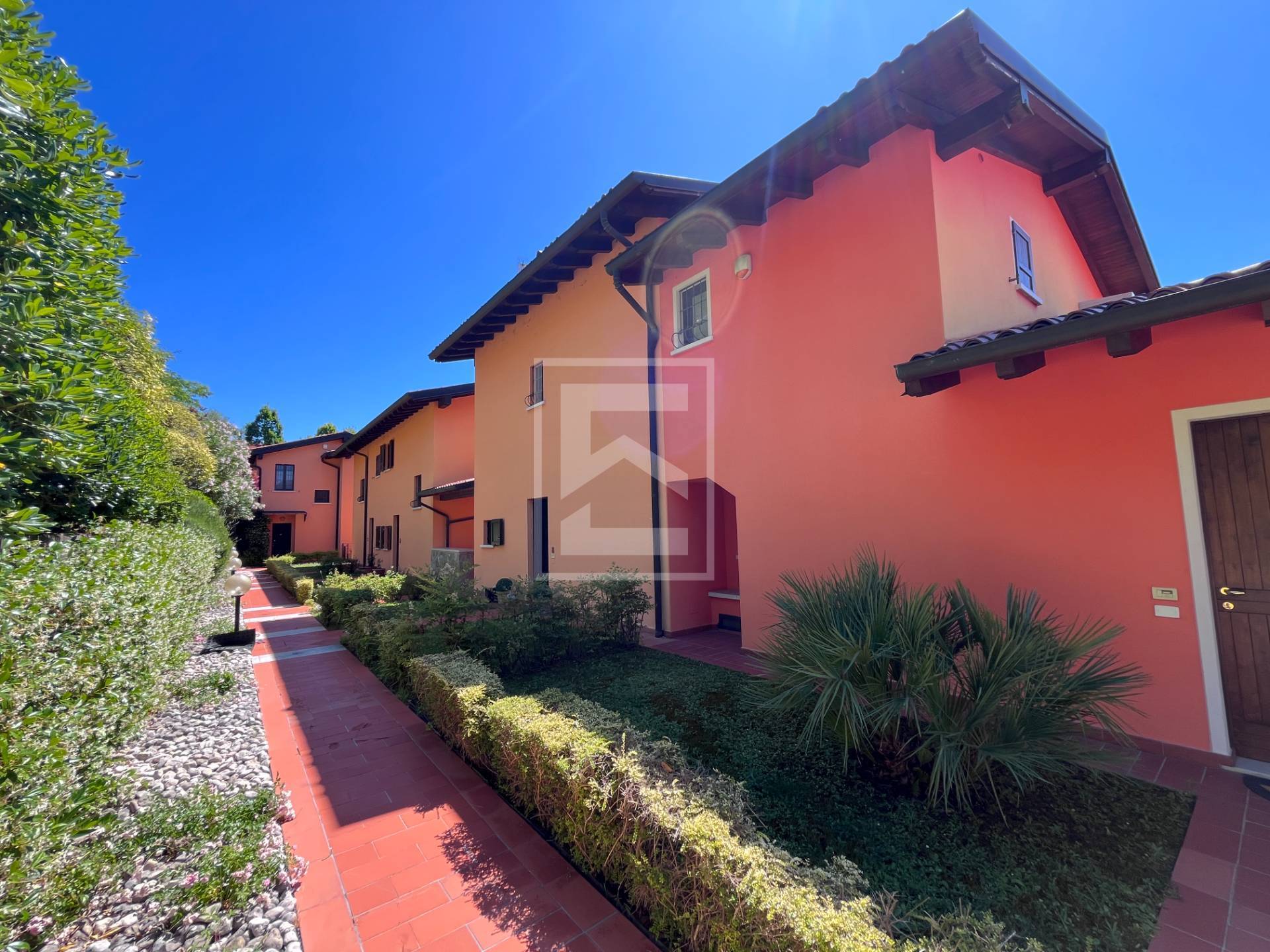 Villa a schiera in vendita a Soiano del Lago