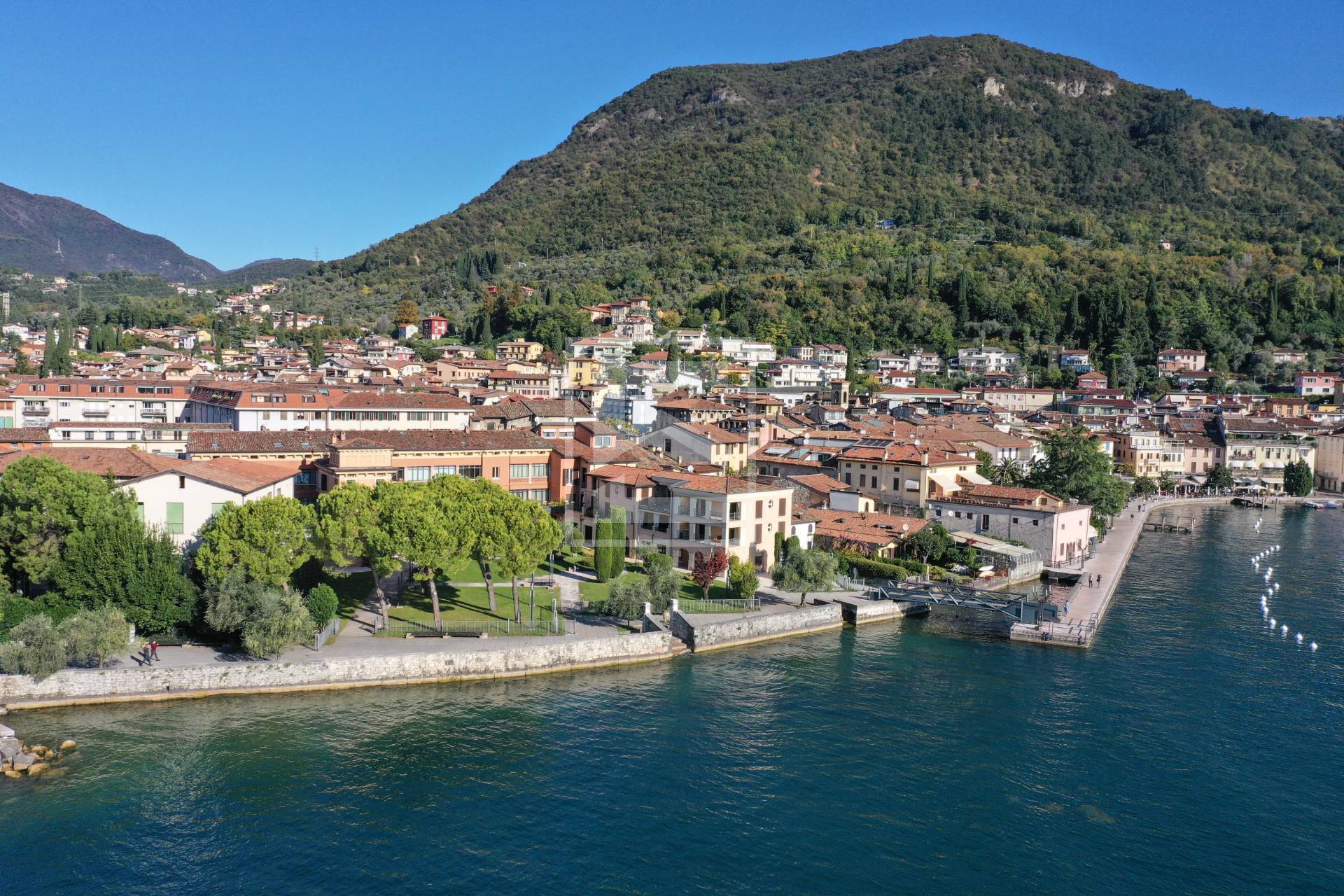 Appartamento in vendita a Toscolano-Maderno
