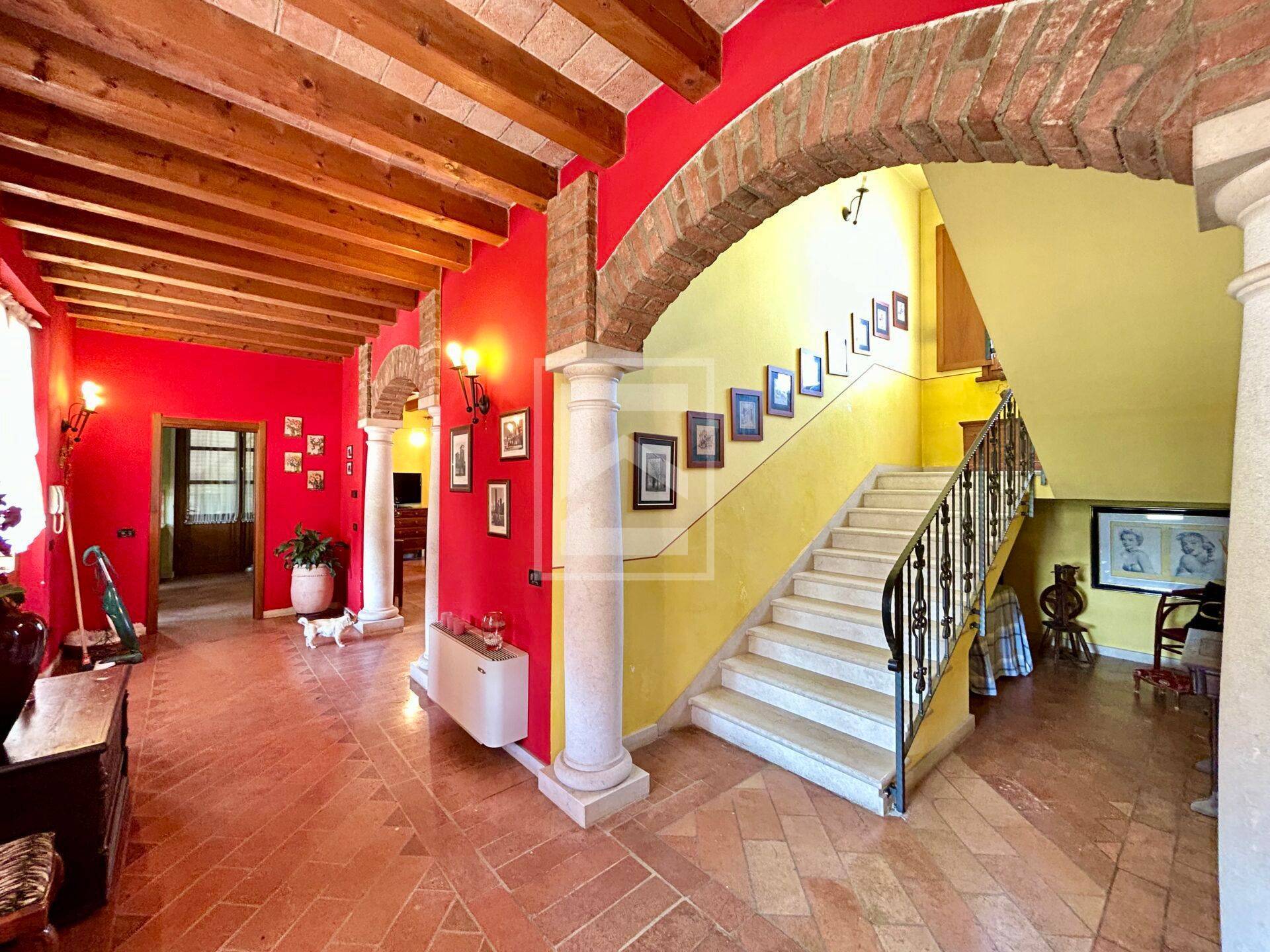 Cascina/Casale in vendita a Roccafranca, Ludriano