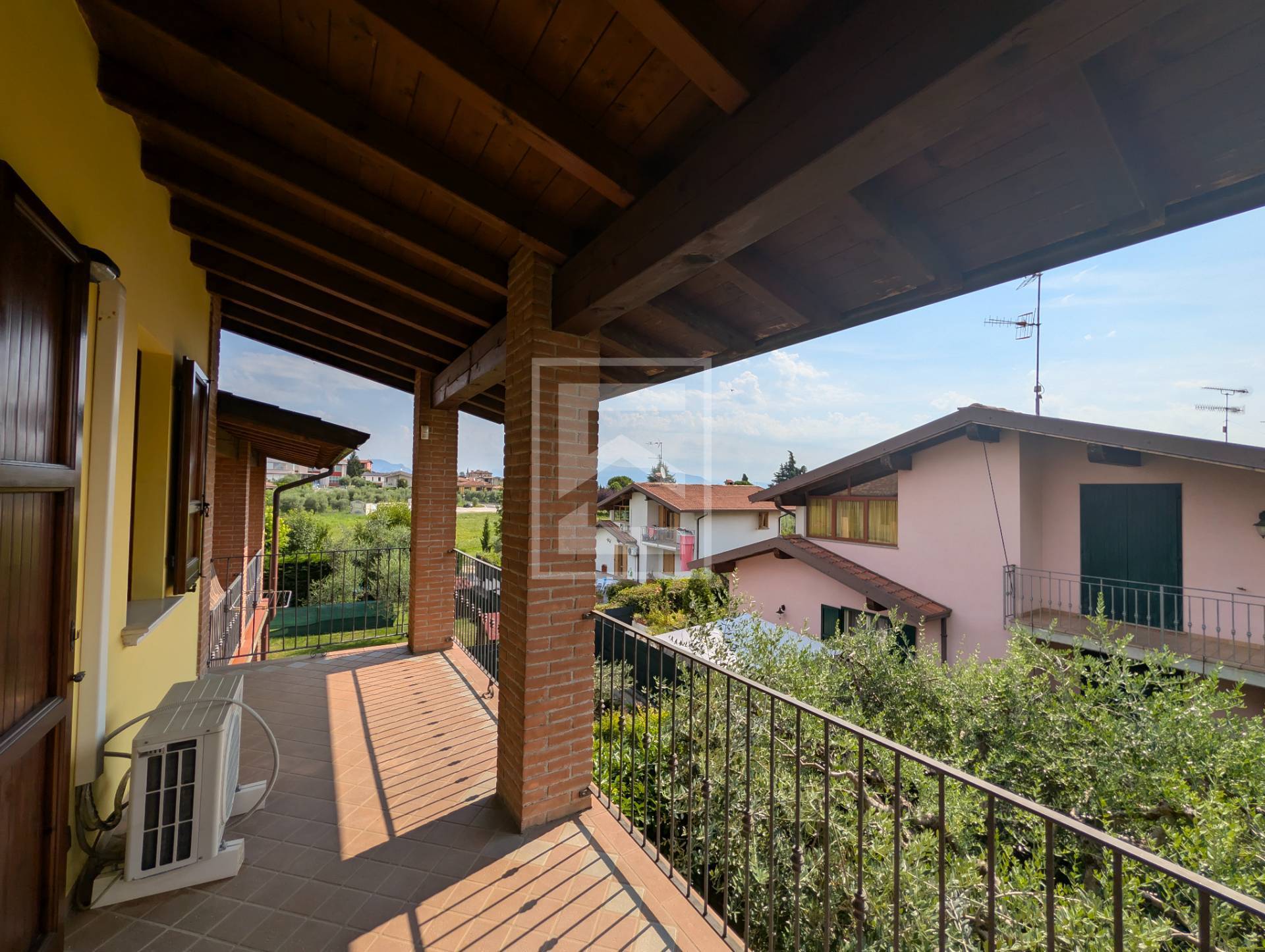 Villetta bifamiliare in vendita a Polpenazze del Garda
