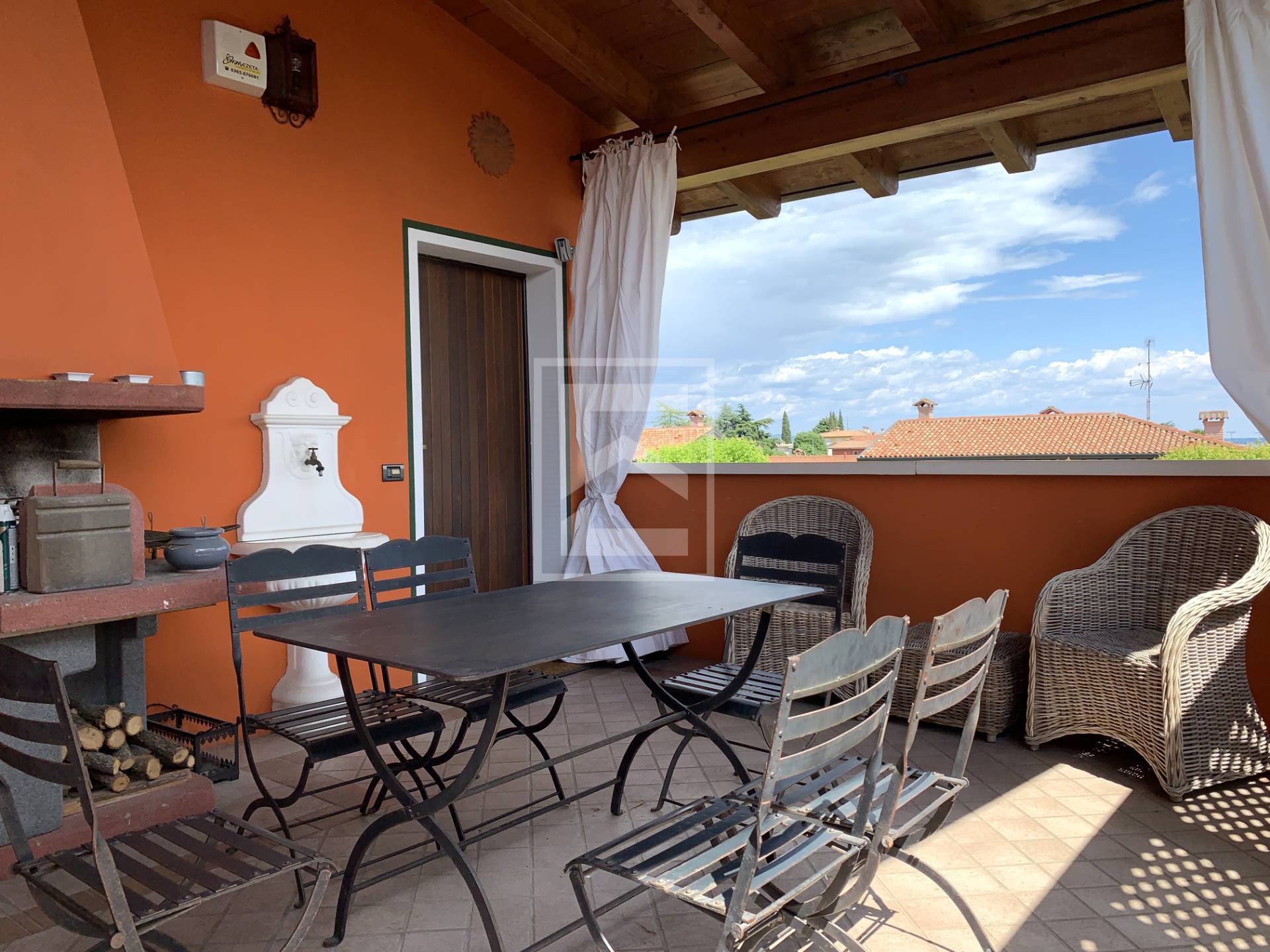 Appartamento in vendita a Padenghe sul Garda