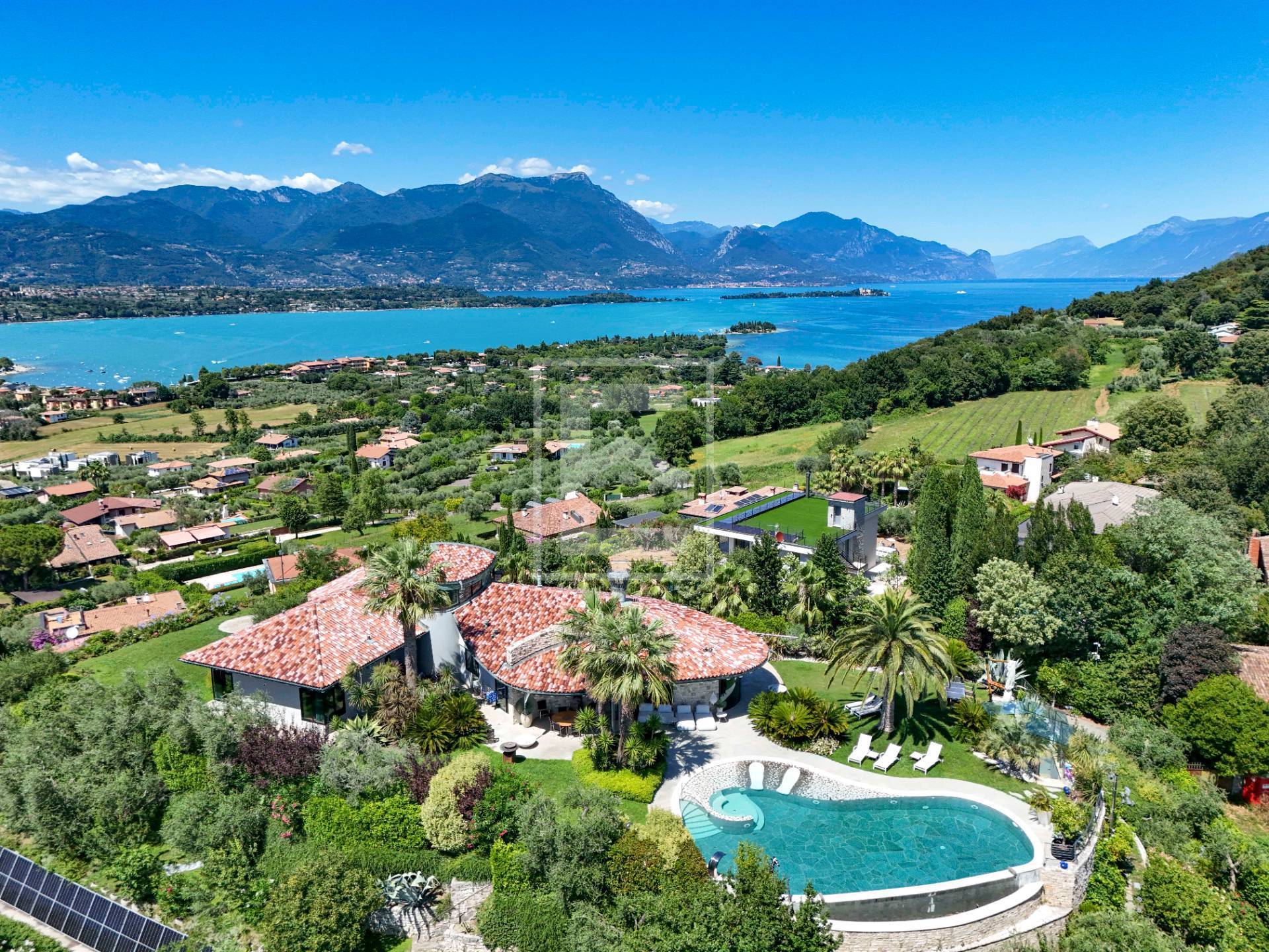 Villa singola in vendita a Manerba del Garda, Montinelle