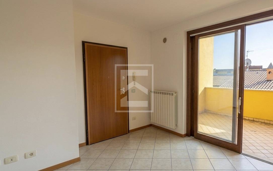 Appartamento in vendita a Toscolano-Maderno