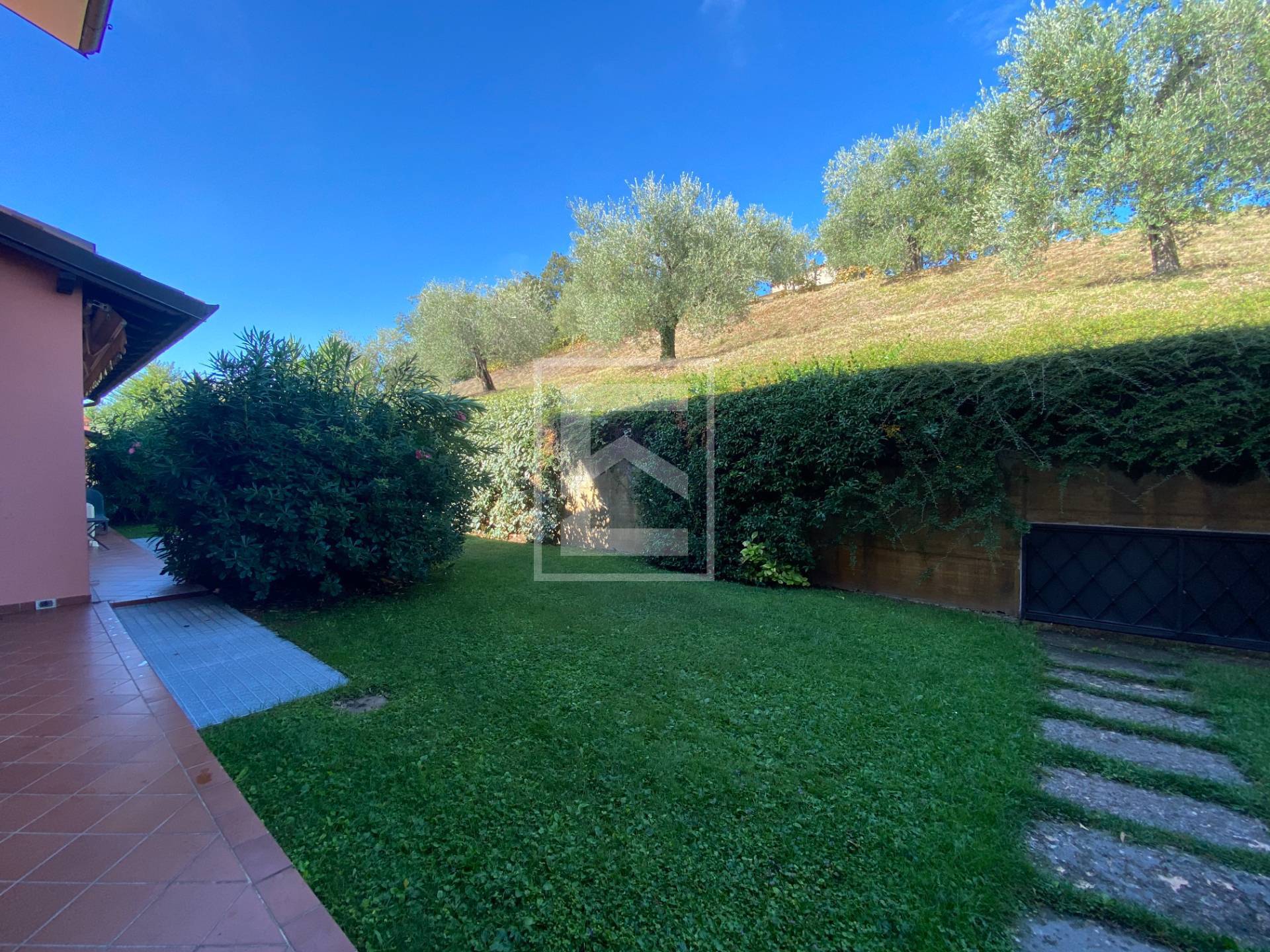 Appartamento in vendita a Soiano del Lago