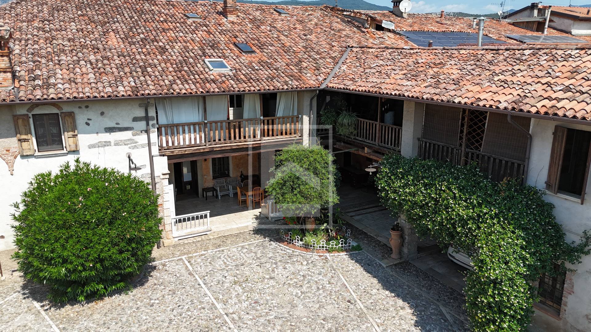 Cascina/Casale in vendita a Prevalle
