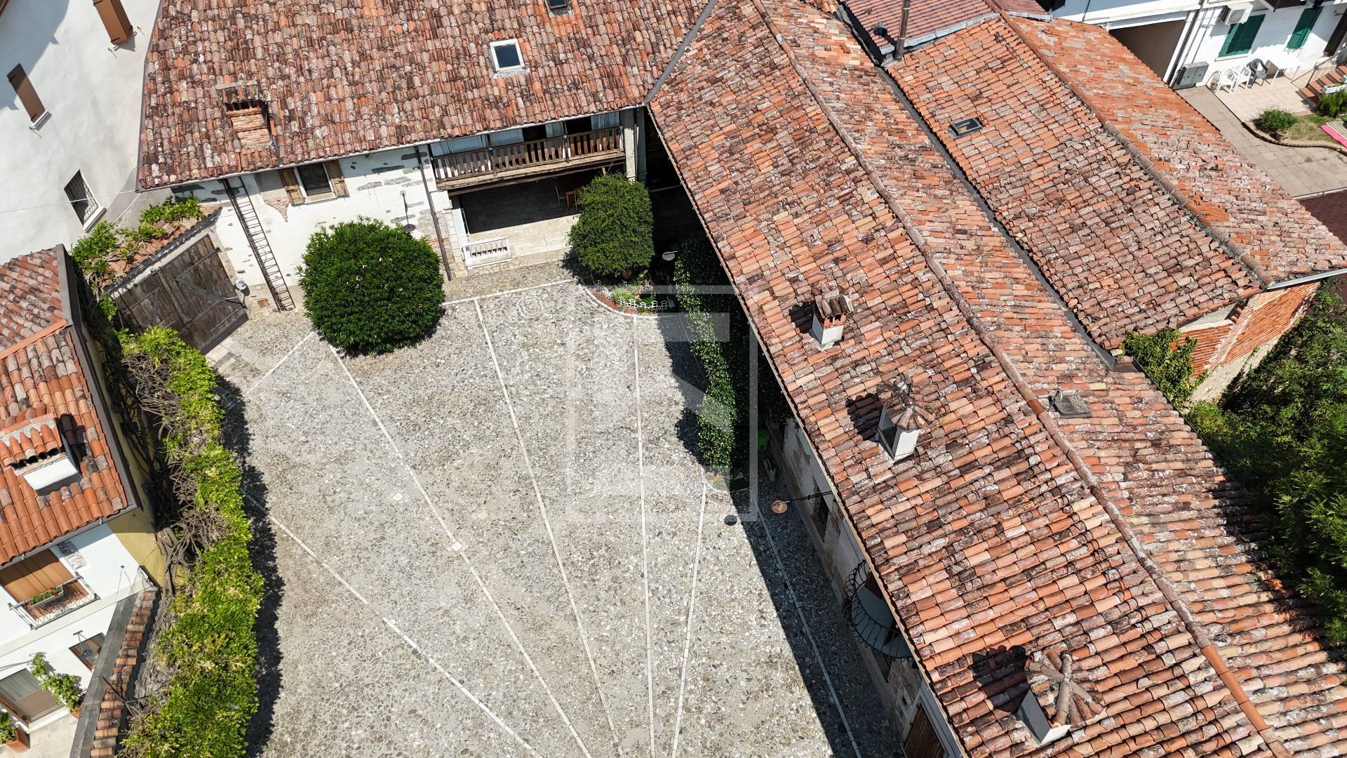 Cascina/Casale in vendita a Prevalle
