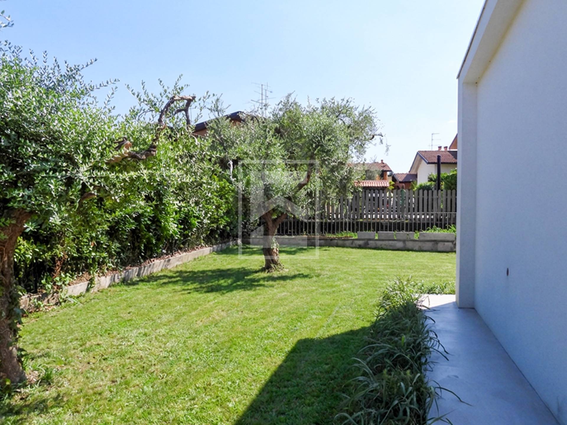 Villa singola in vendita a Manerba del Garda
