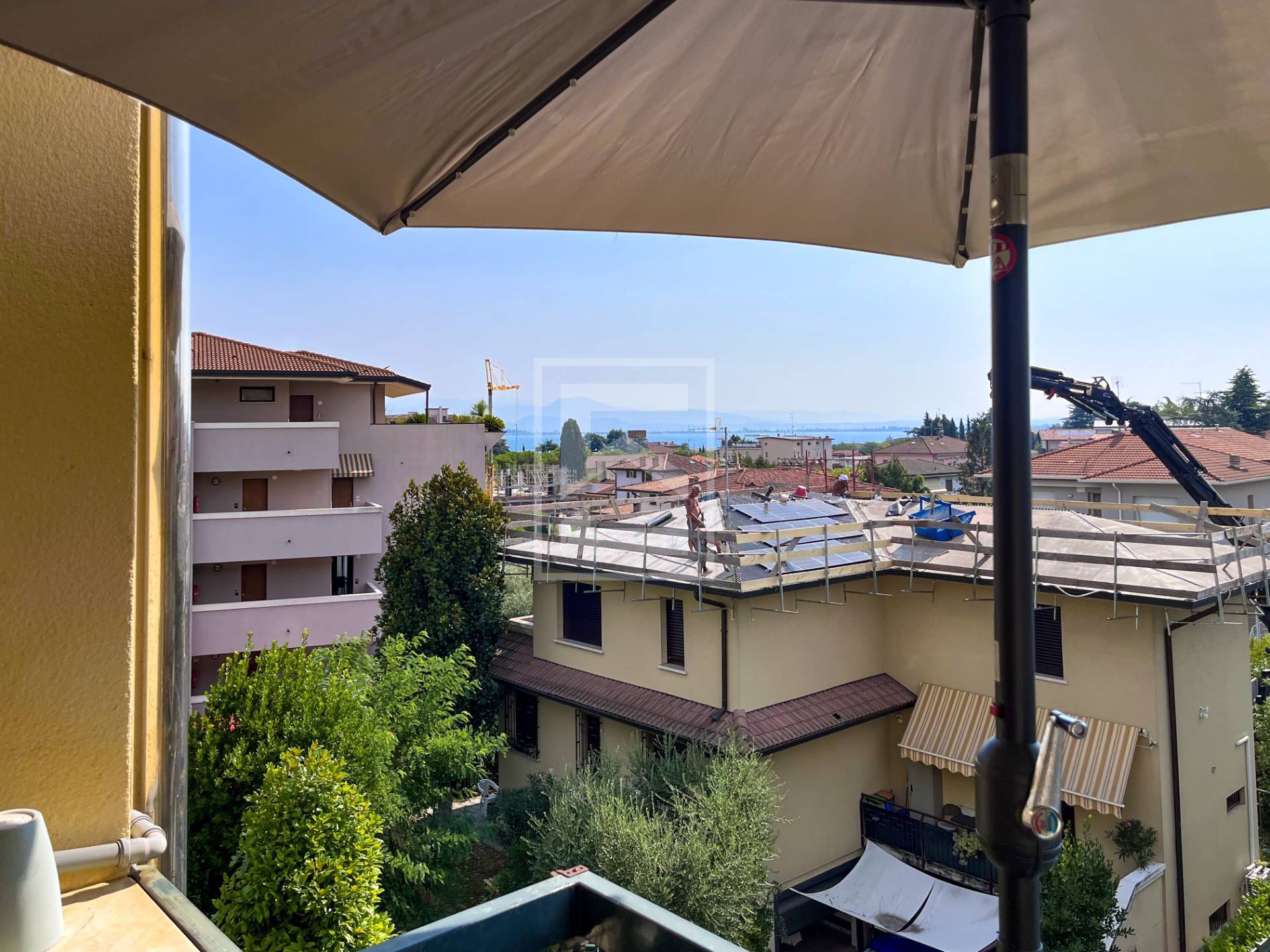 Appartamento in vendita a Desenzano del Garda, Desenzano del Garda