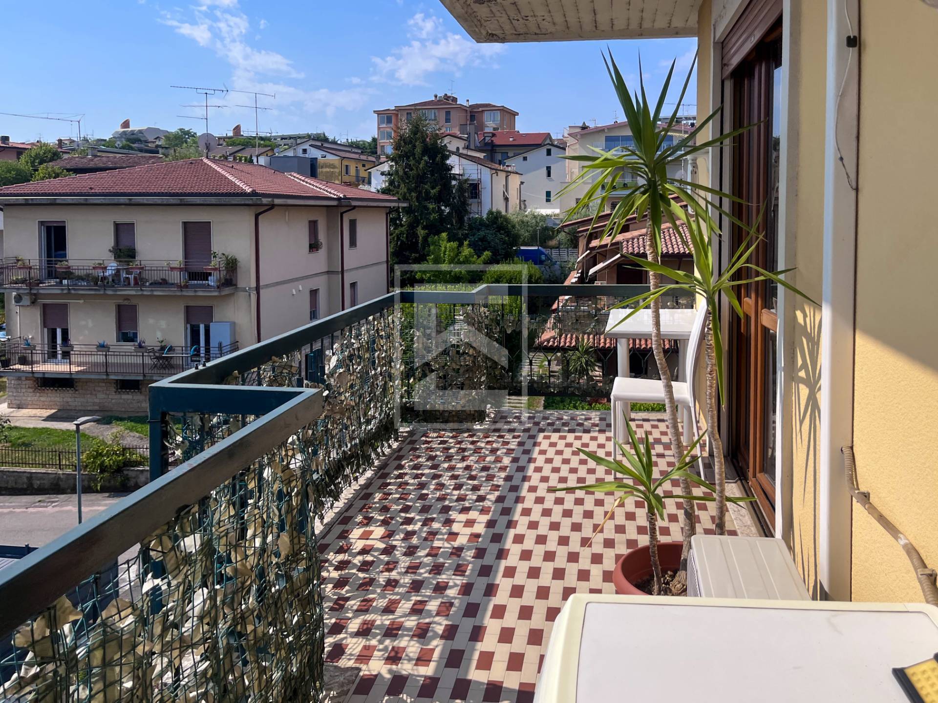 Appartamento in vendita a Desenzano del Garda, Desenzano del Garda