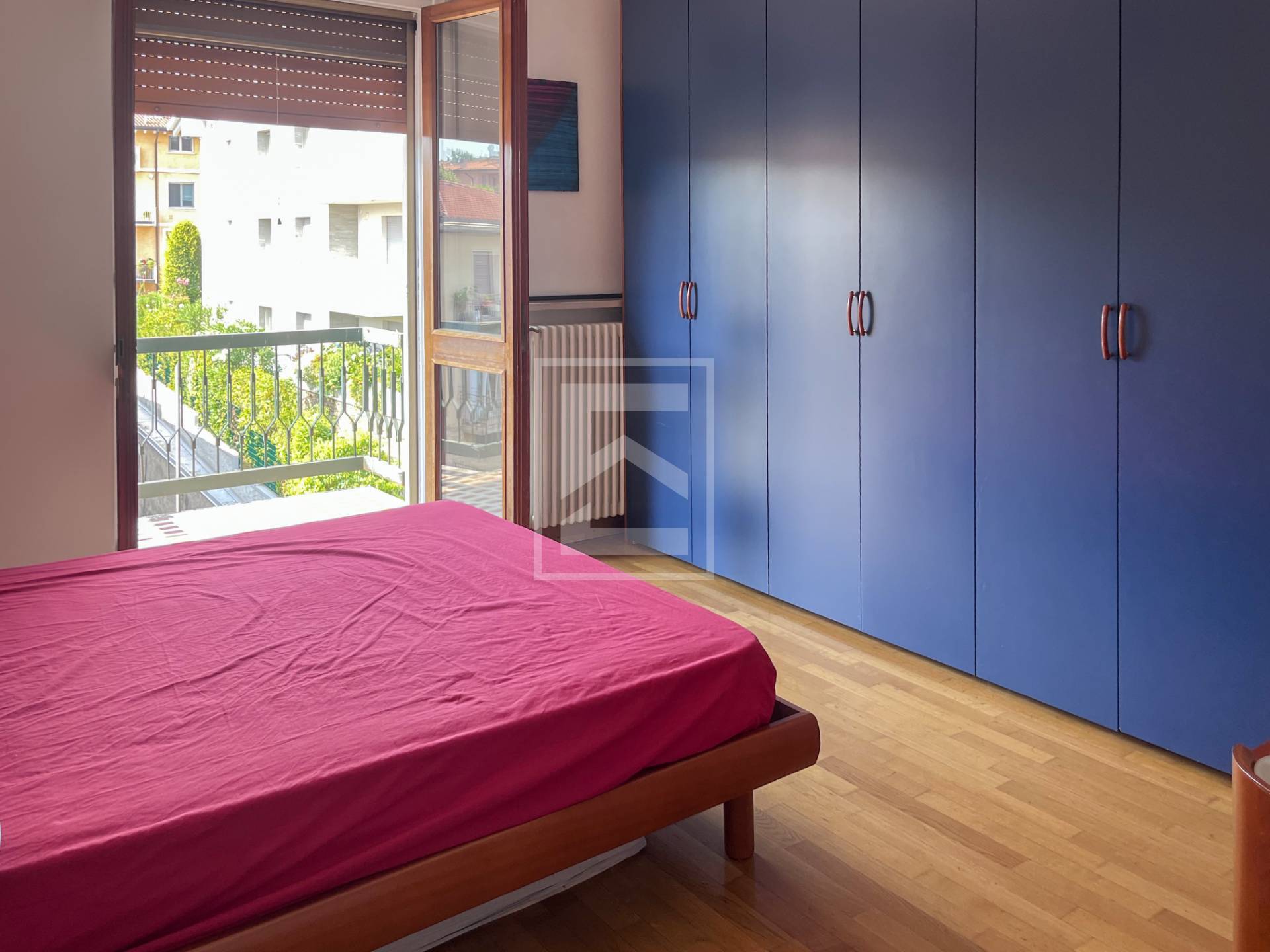 Appartamento in vendita a Desenzano del Garda, Desenzano del Garda