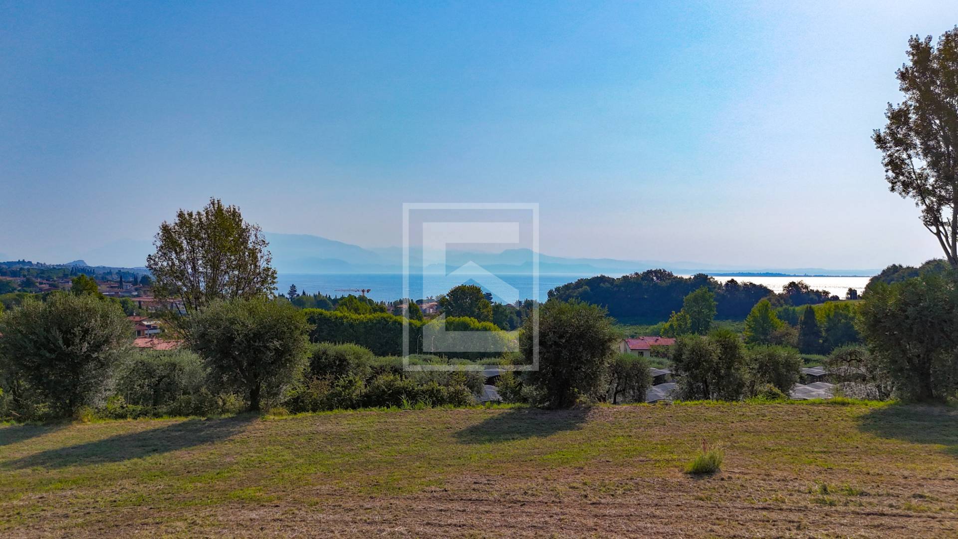 Terreno Edificabile in vendita a Padenghe sul Garda