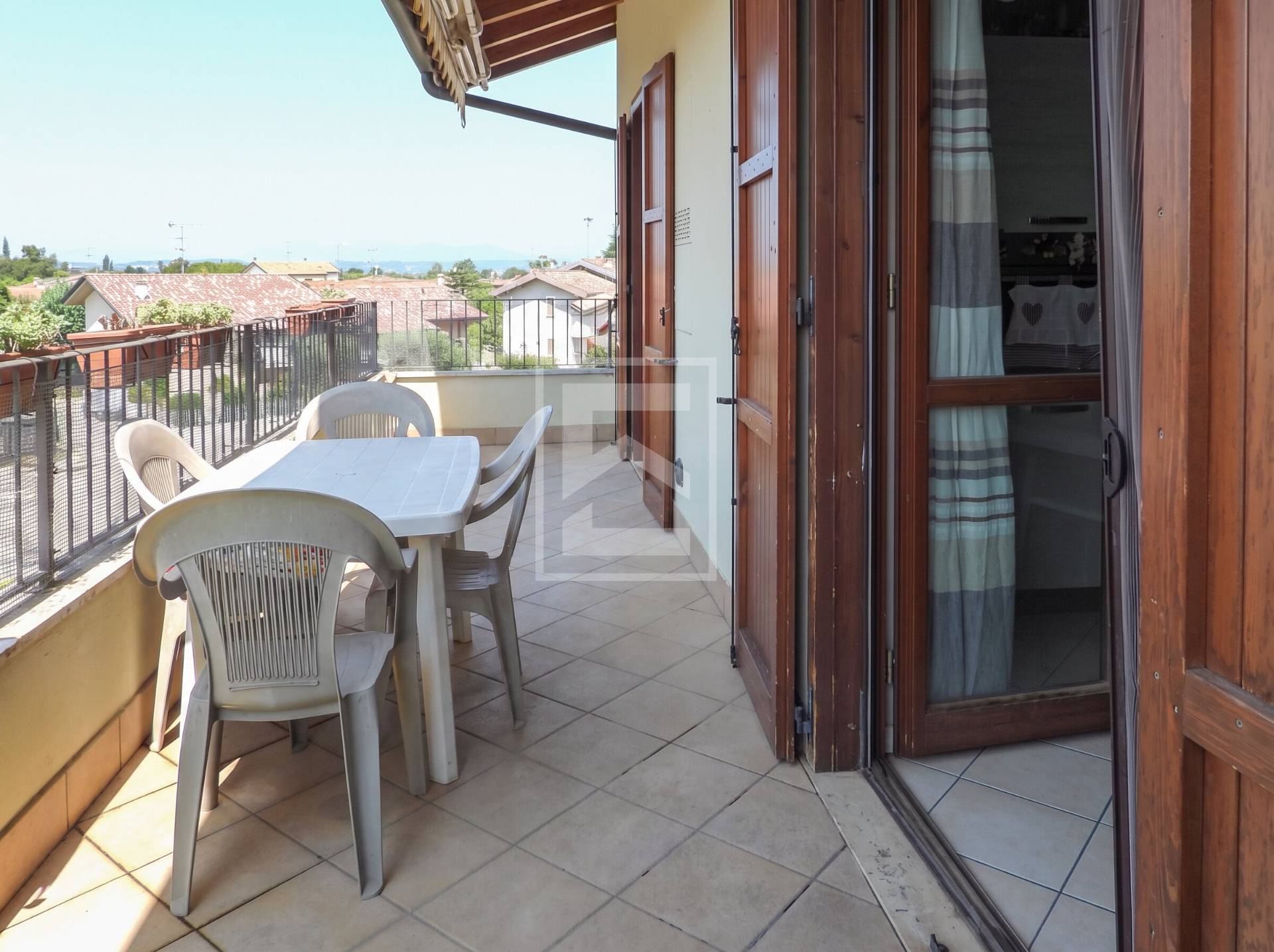 Appartamento in vendita a Desenzano del Garda, San Martino della Battaglia