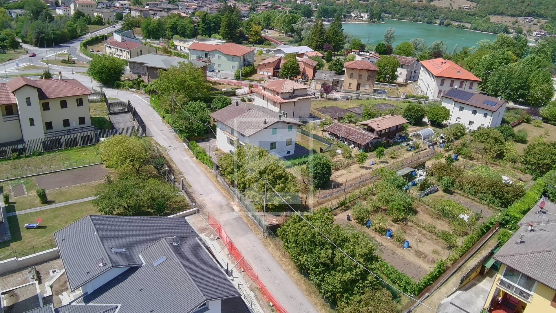 Villetta bifamiliare in vendita a Idro, Crone