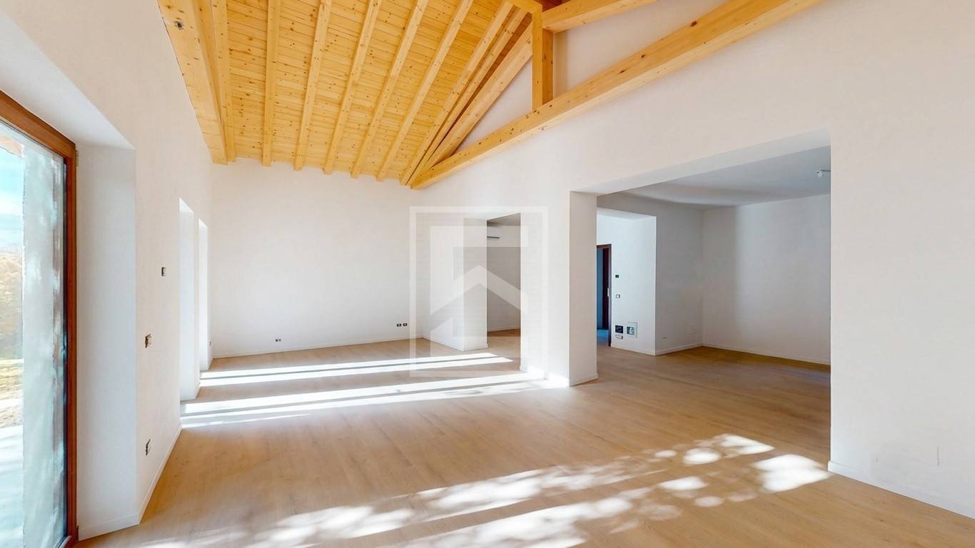 Cascina/Casale in vendita a Monzambano