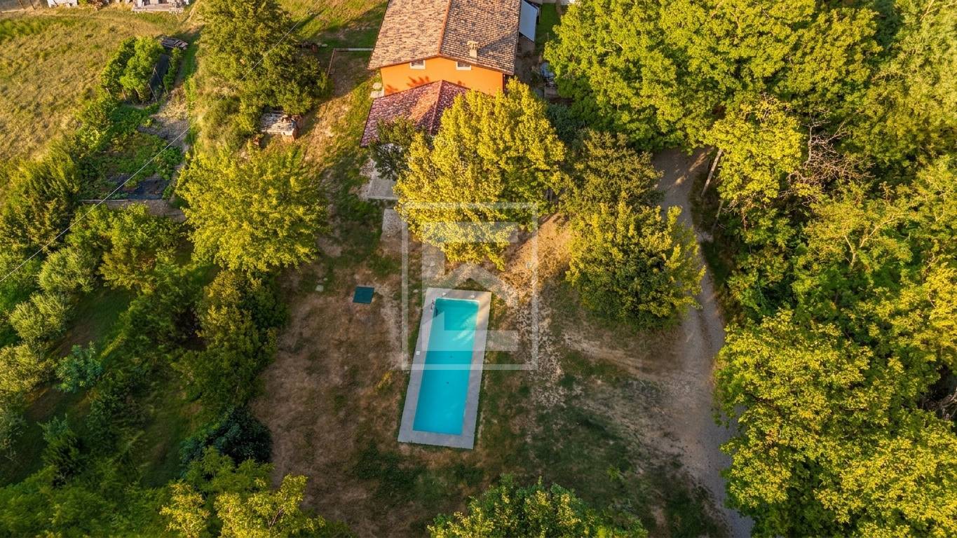 Cascina/Casale in vendita a Monzambano