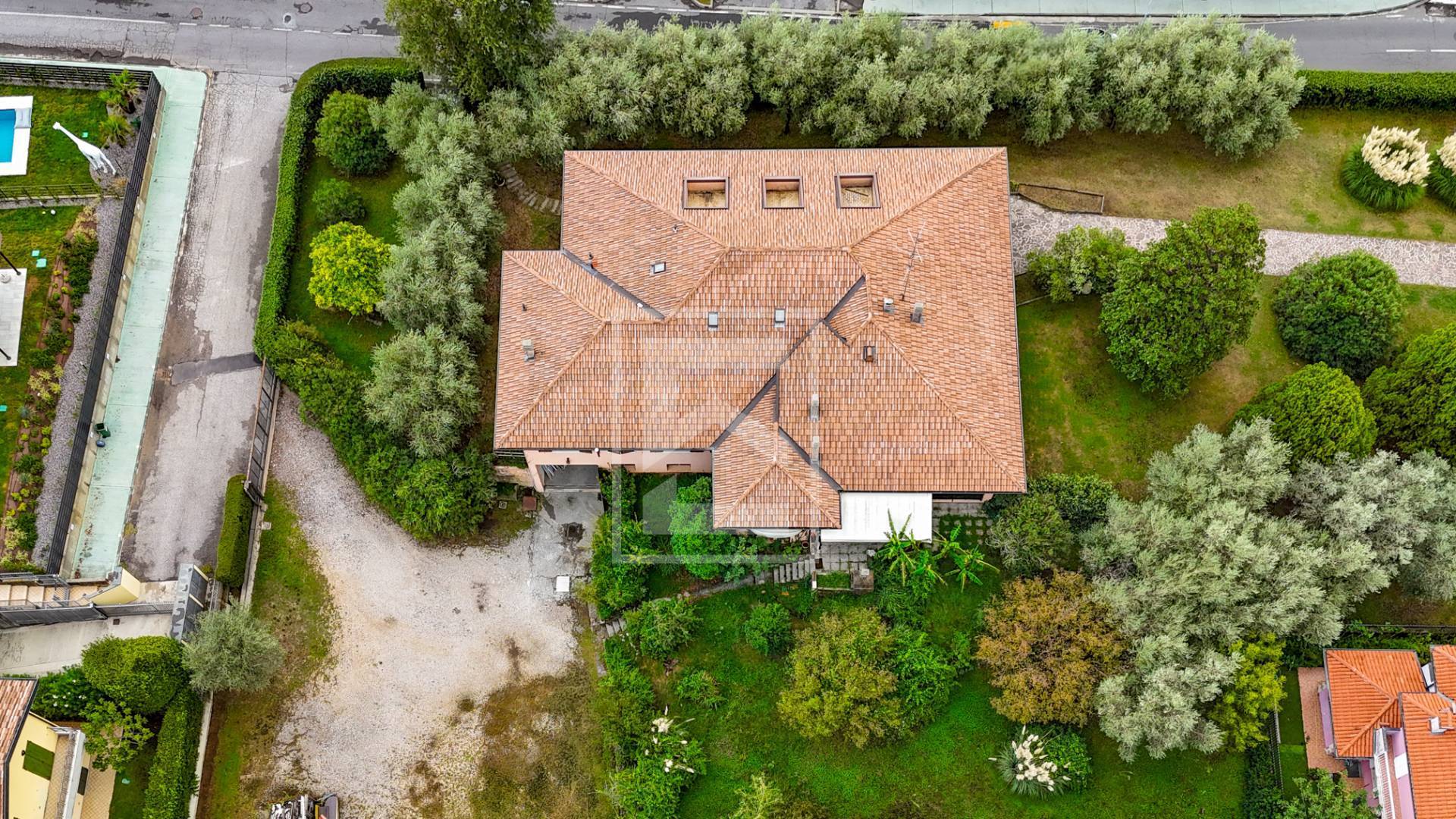 Villa singola in vendita a Moniga del Garda