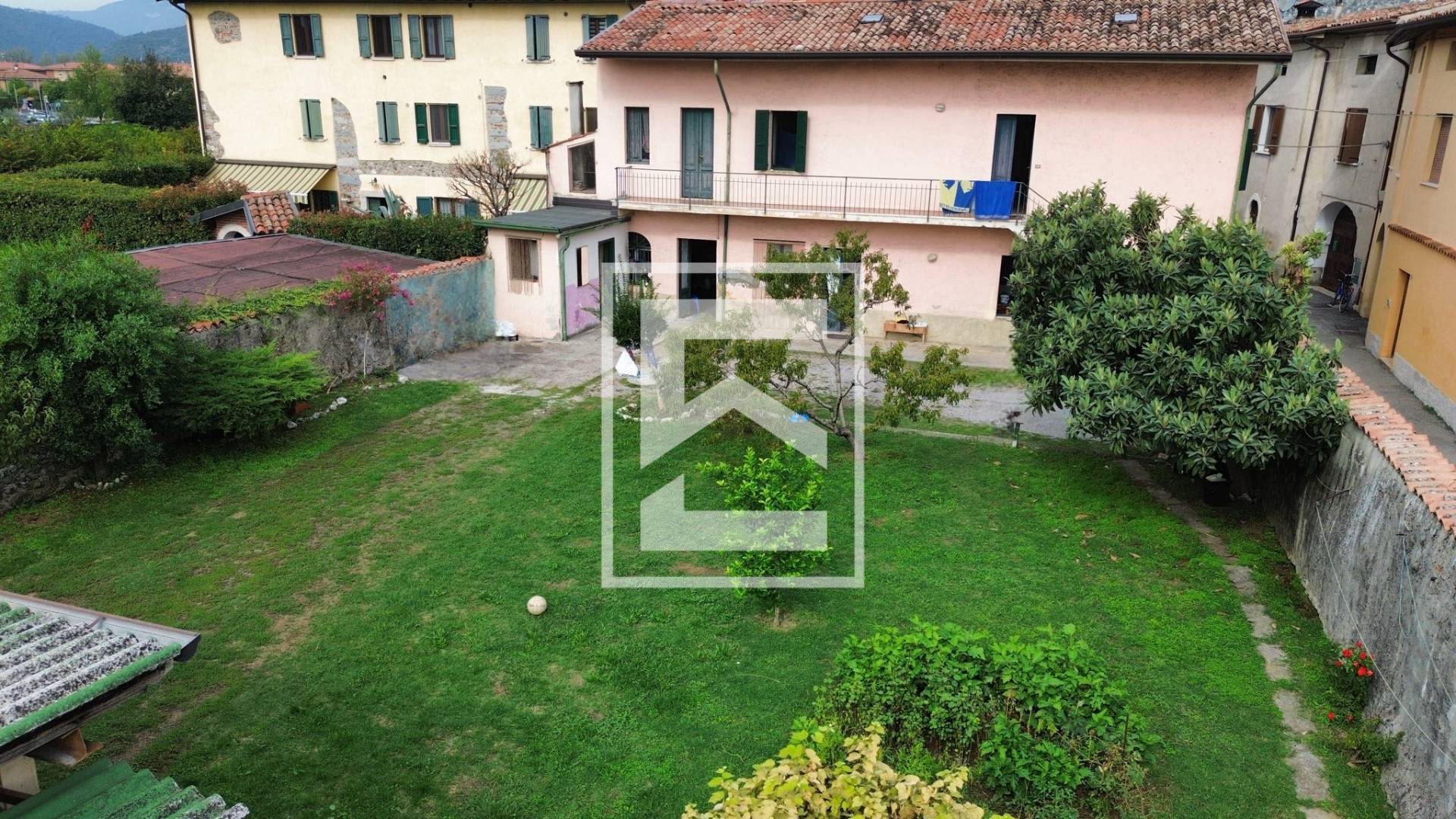 Casa Indipendente in vendita a Prevalle