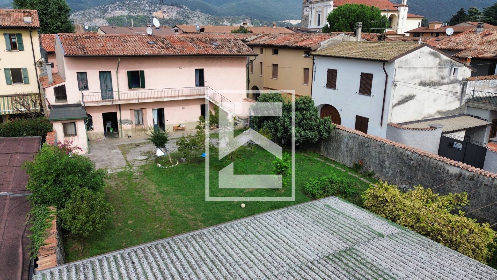 Casa Indipendente in vendita a Prevalle