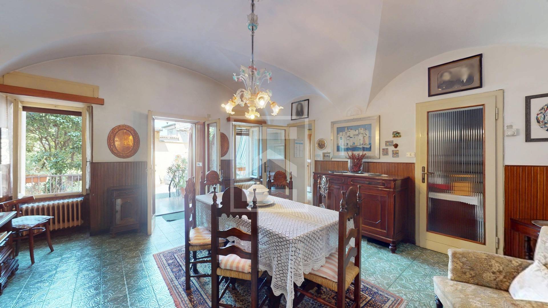 Casa Indipendente in vendita a Lonato del Garda