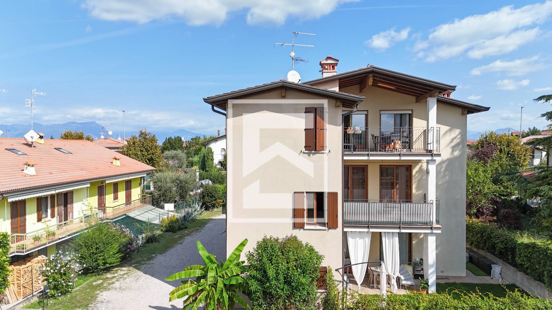 Appartamento in vendita a Desenzano del Garda, San Martino della Battaglia